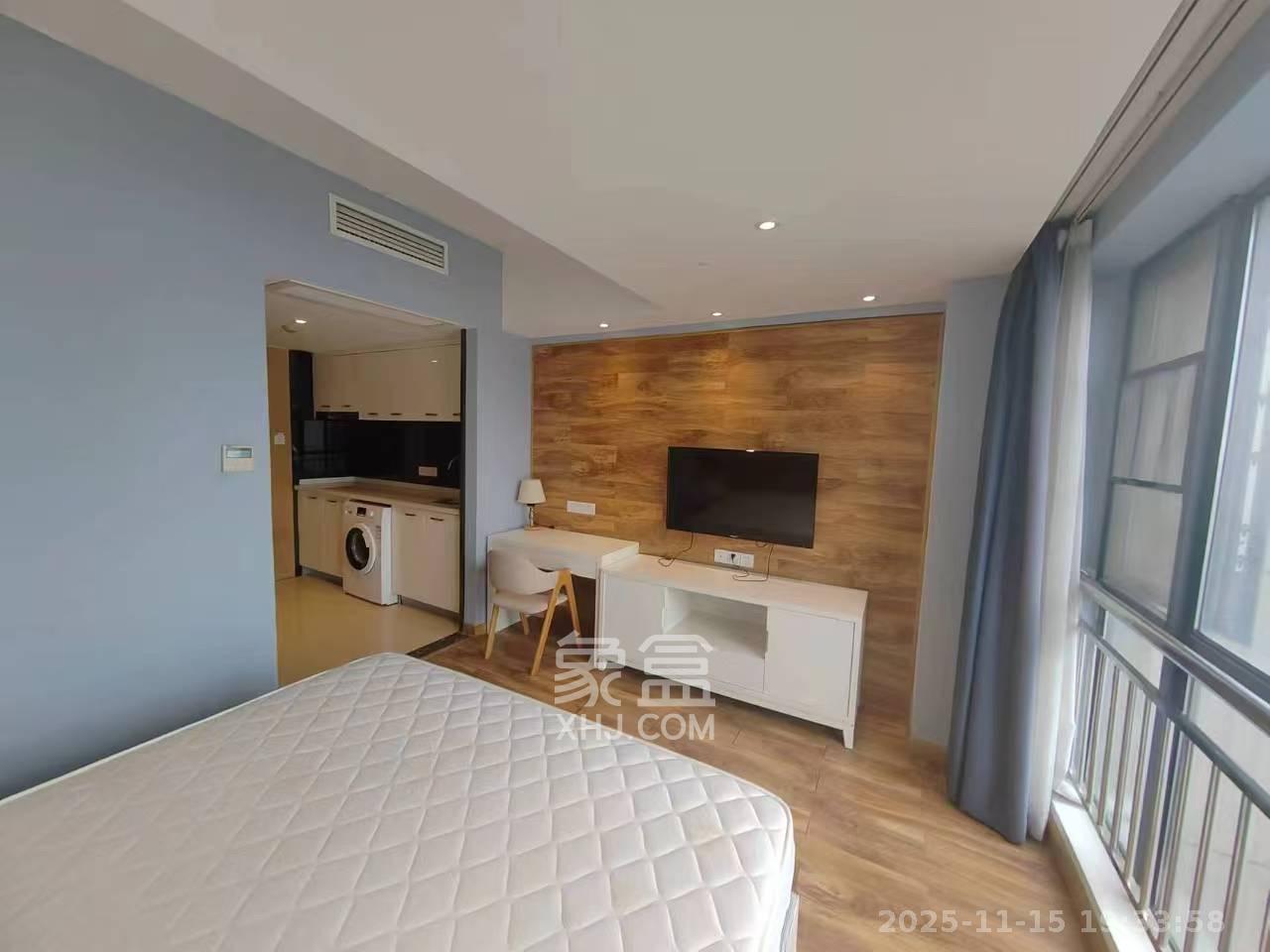 五一钻界  1室1厅1卫    2000.0元/月室内图