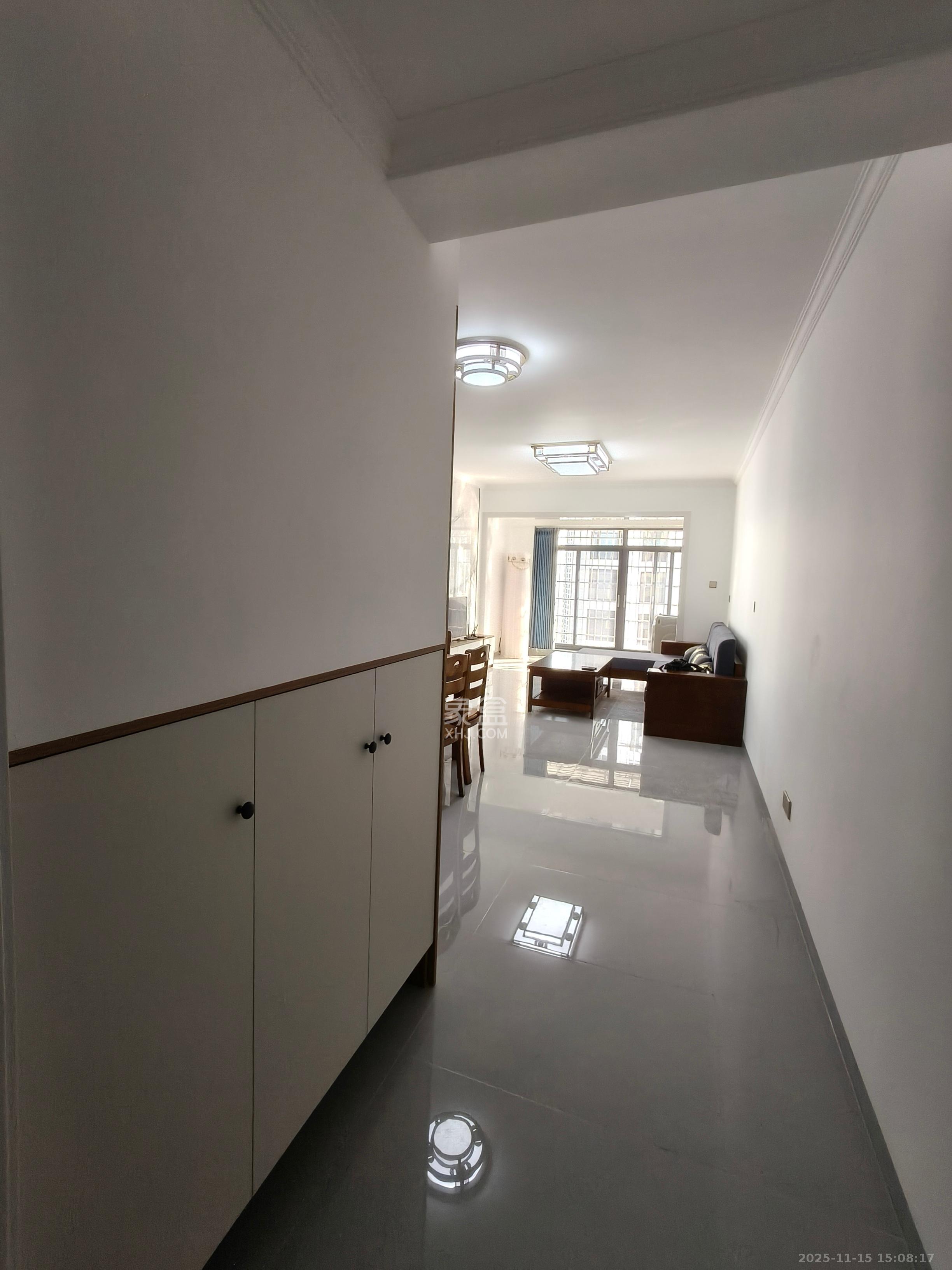 和景家园一期  2室2厅1卫    1700.0元/月室内图