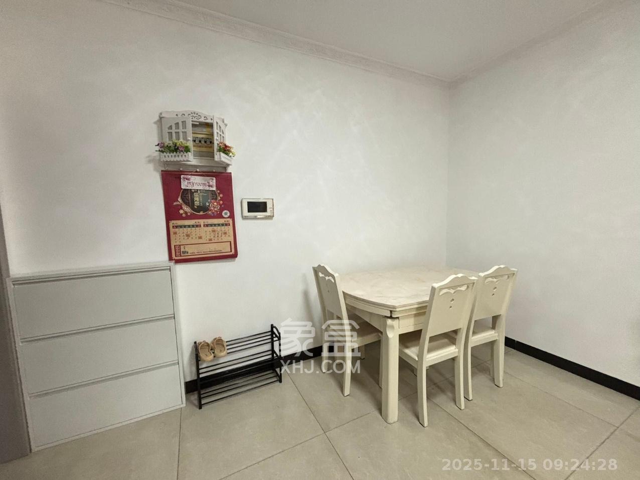 中信文化广场（中信新城二期）  2室2厅1卫    1600.0元/月室内图