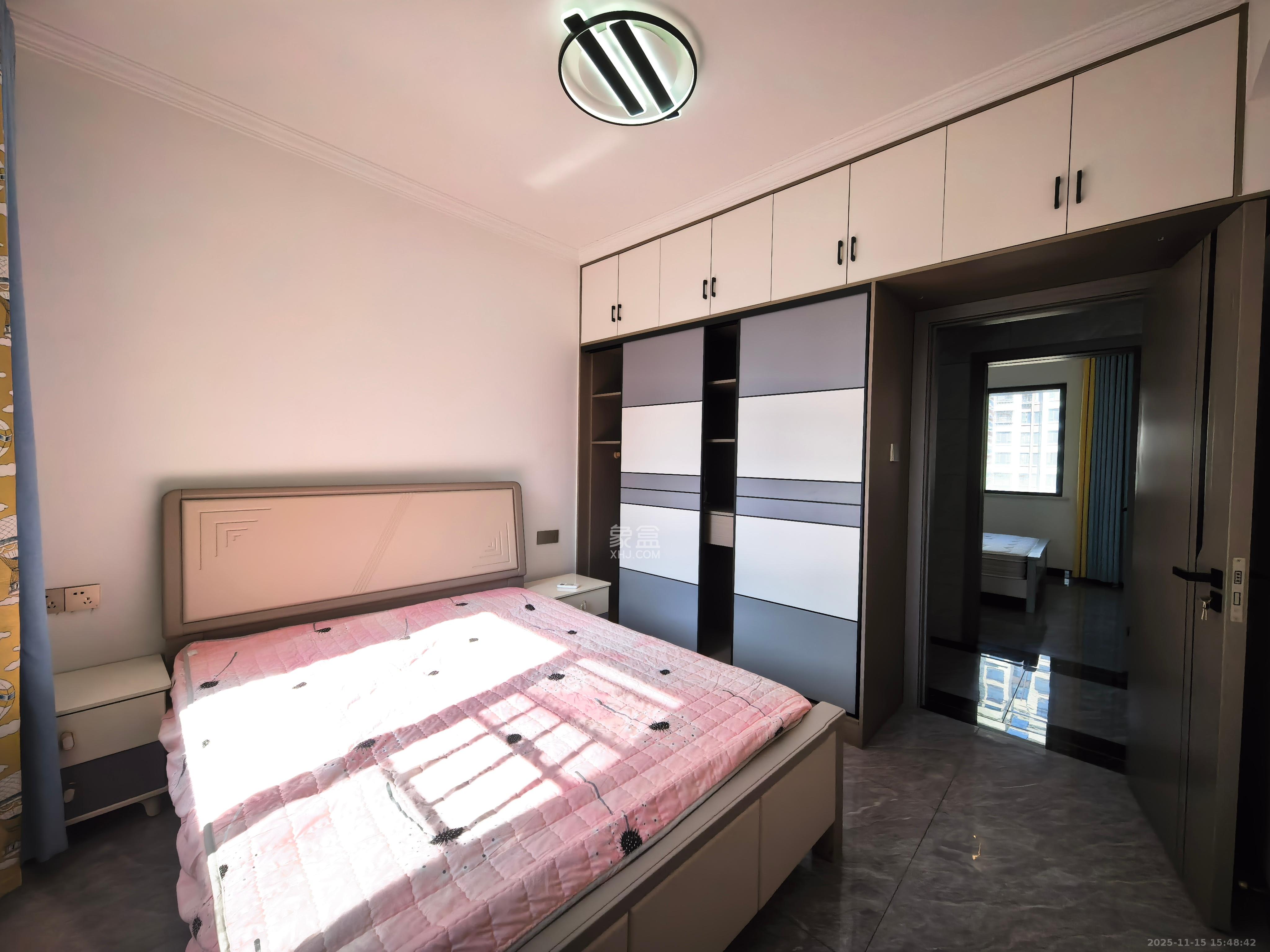 真人桥家园一期  4室2厅2卫    2600.0元/月室内图