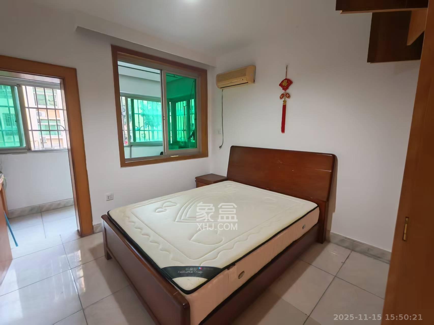 咸嘉新村嘉文苑  3室2厅1卫    2200.0元/月室内图