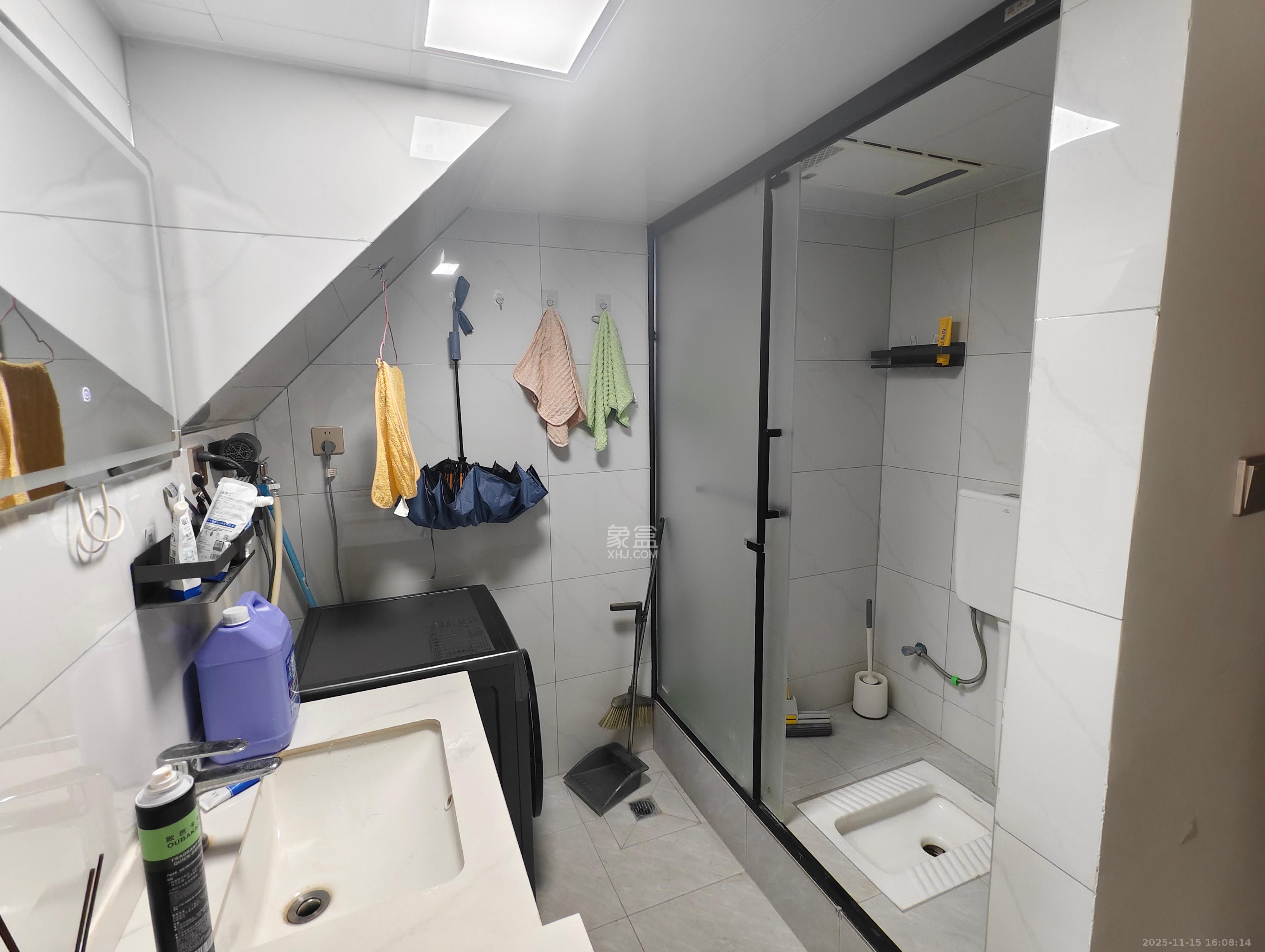 卓越伊景寓 1室0厅0卫 2000.0元/月 卓越伊景寓 1室0厅0卫 2000.0元/月室内图