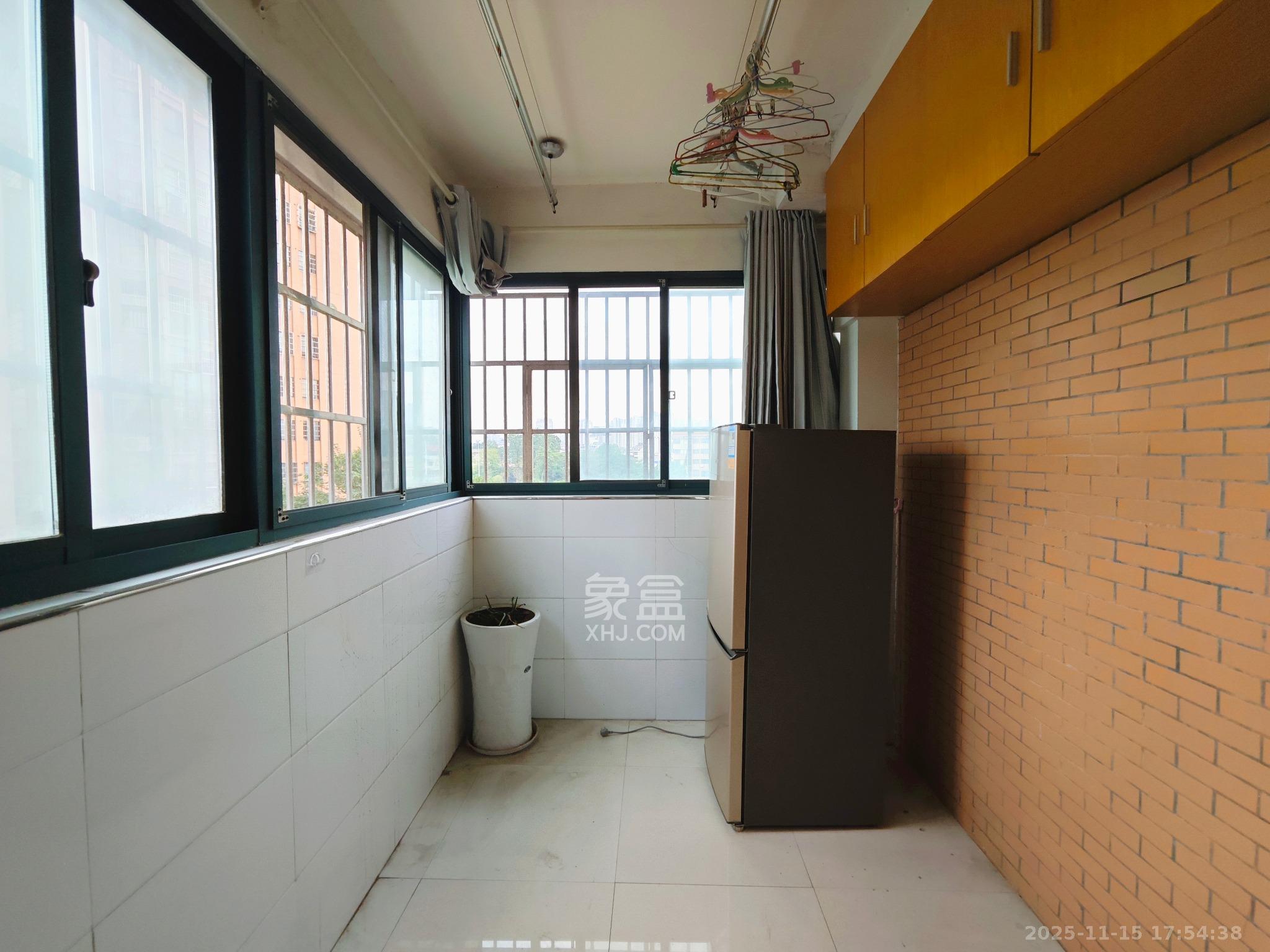 诚兴园  2室2厅1卫    1900.0元/月室内图