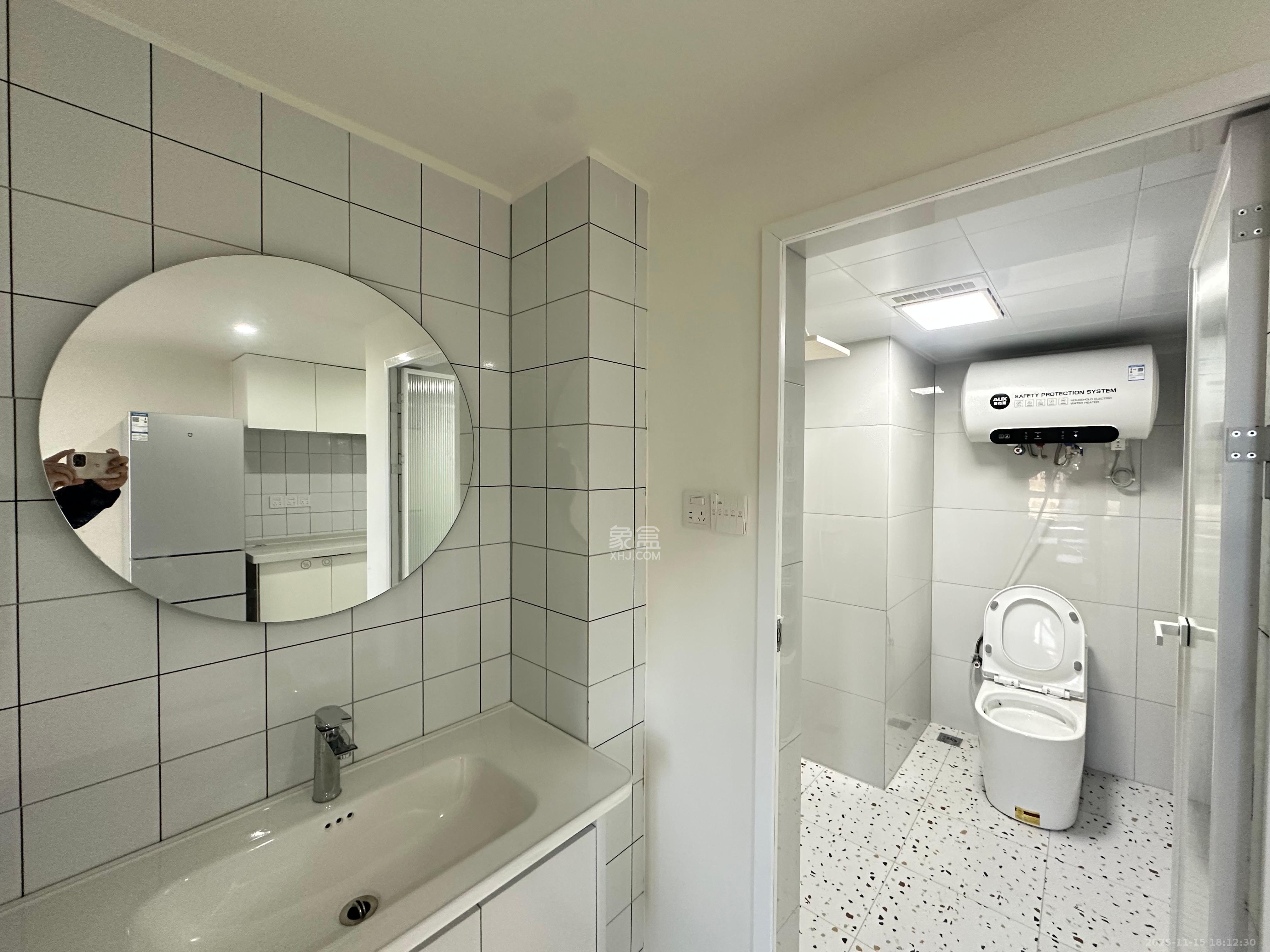 中天星耀荟  1室1厅1卫    1900.0元/月室内图