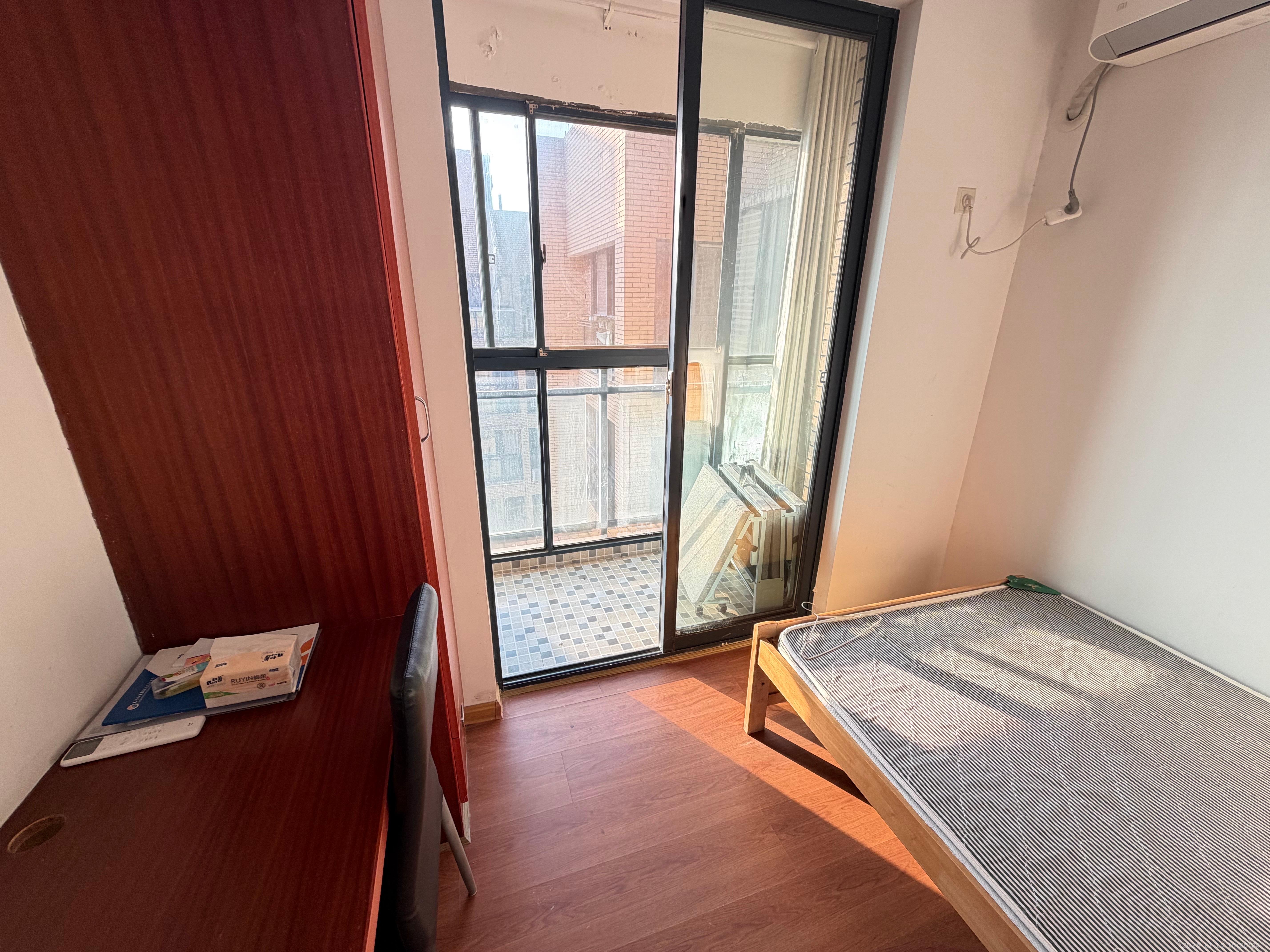 北京御园一二期（国泰嘉园）  2室2厅1卫    1900.0元/月室内图