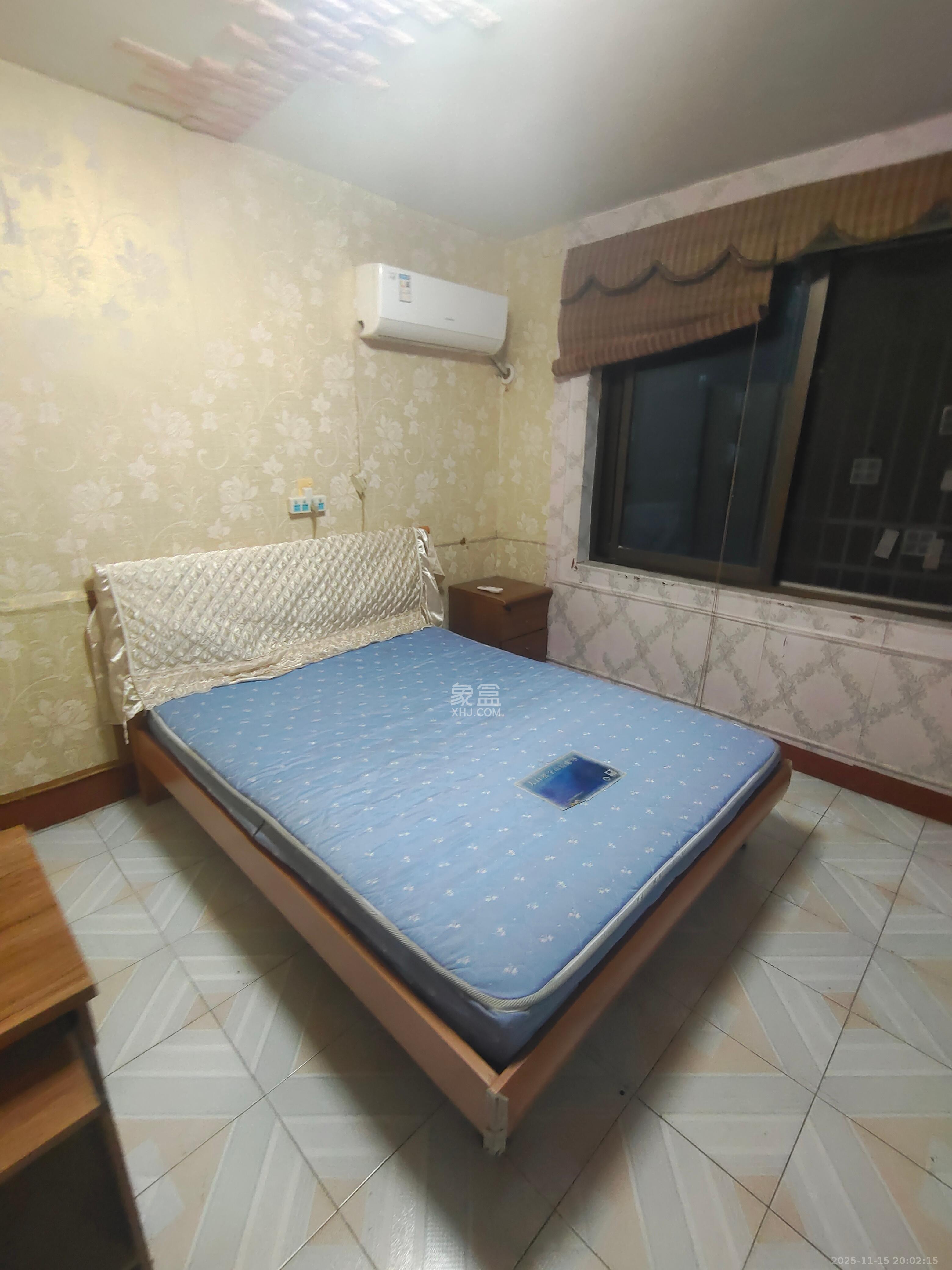 荷花园邮政物流公司单位宿舍  2室1厅1卫    1600.0元/月室内图