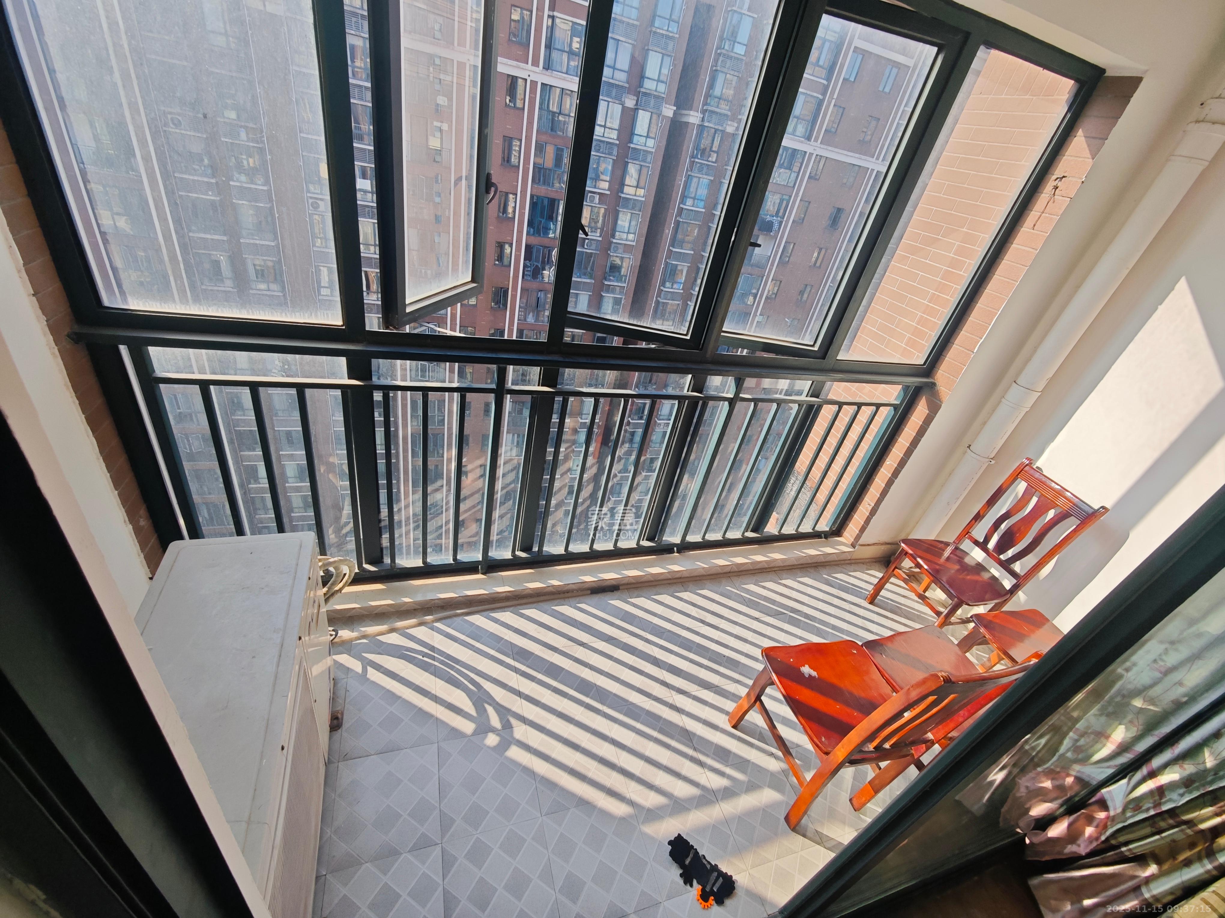 长沙欧洲城  2室1厅1卫    2000.0元/月室内图