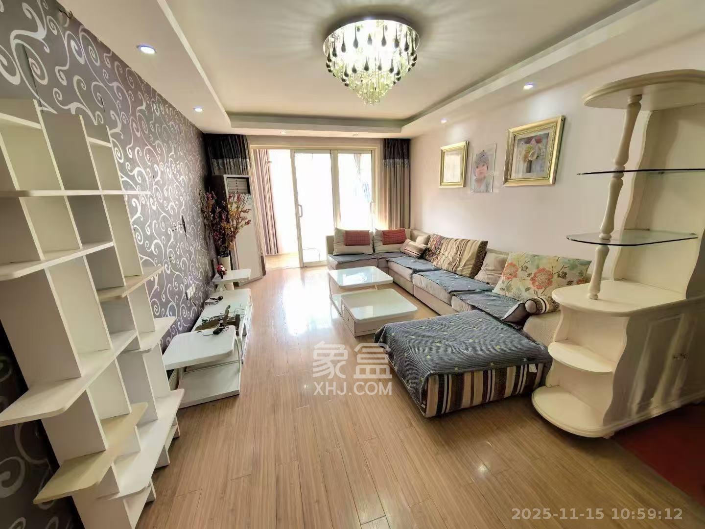 森宇佳园  2室1厅1卫    2300.0元/月