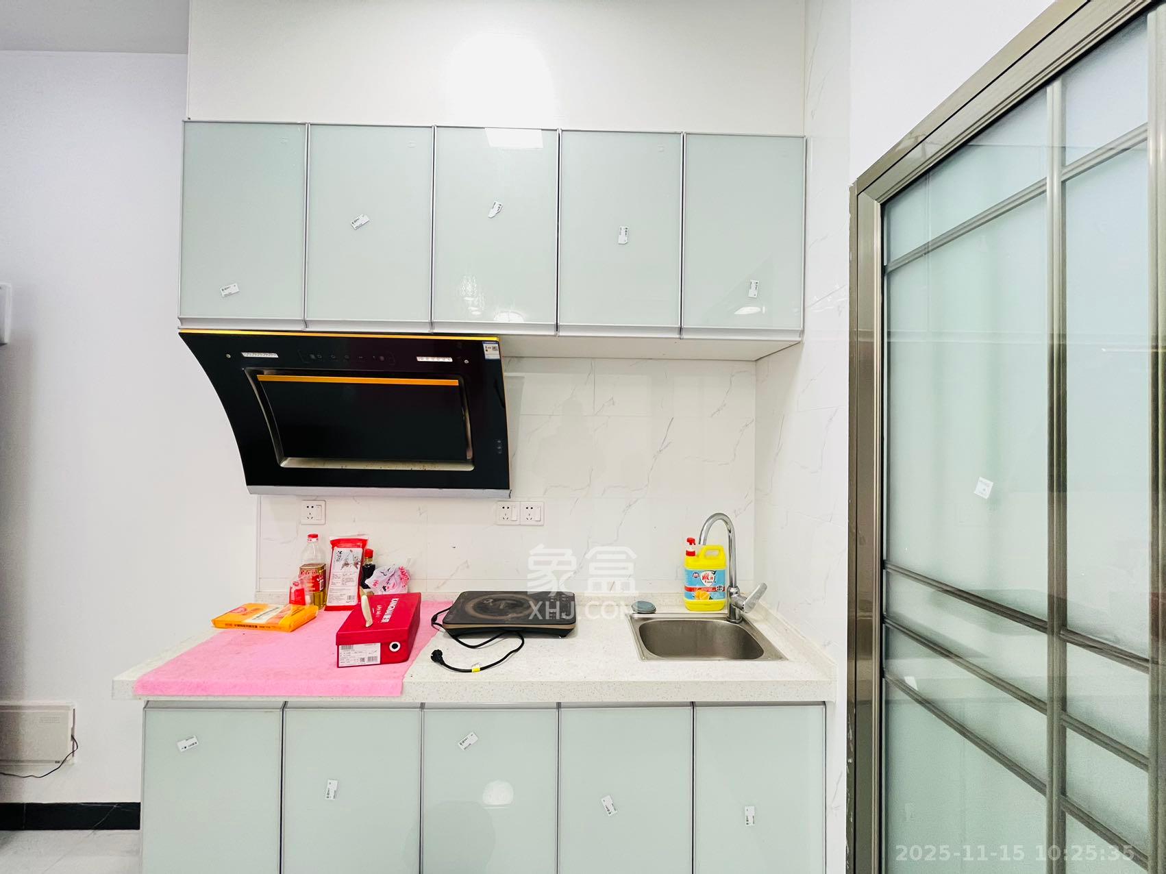 裕天国际商汇中心  1室1厅1卫    2000.0元/月室内图