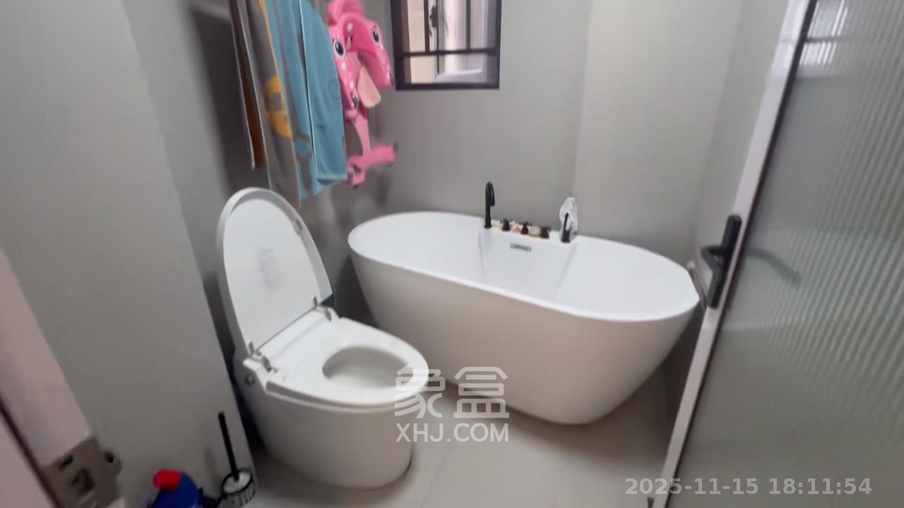 明昇壹城（明昇时代广场）二期  3室2厅2卫    3600.0元/月室内图