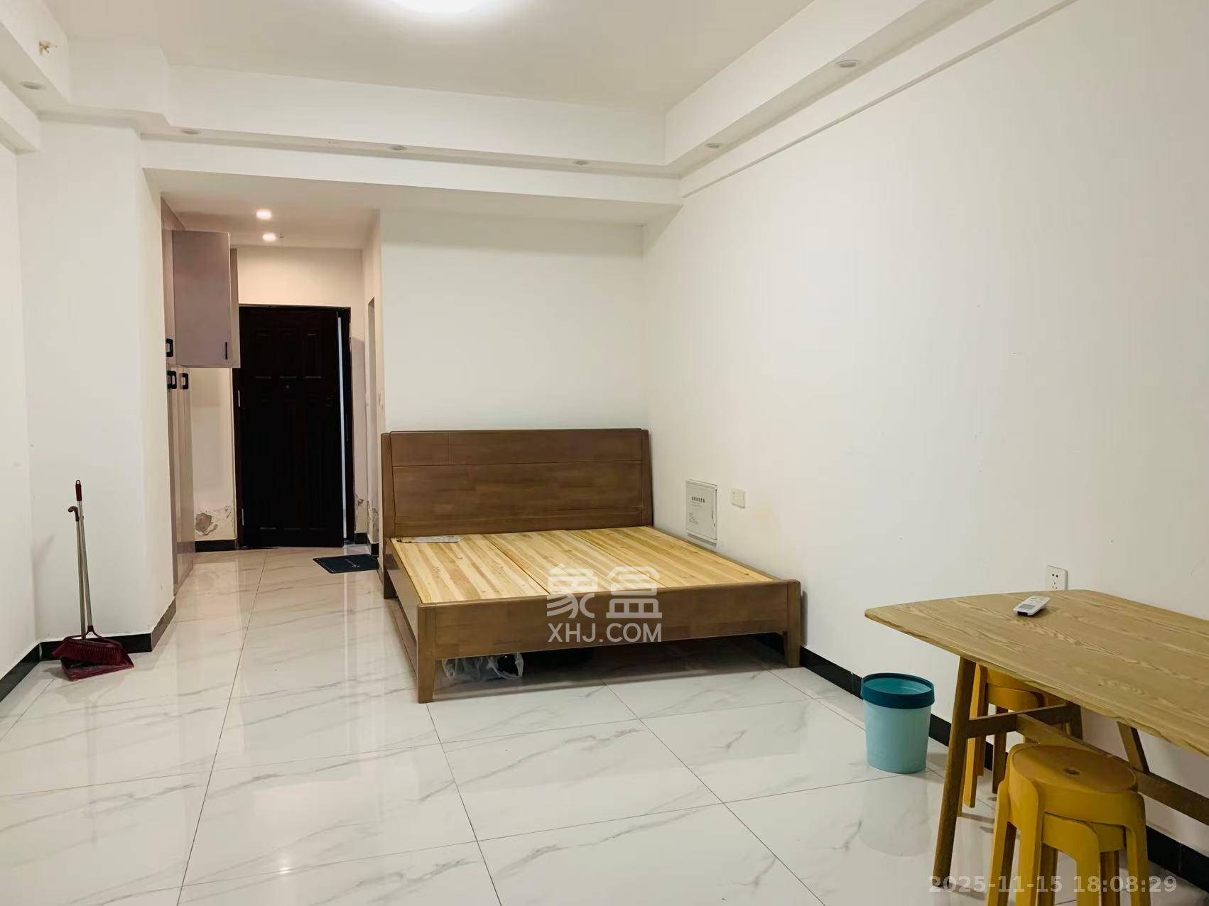 明发国际城  1室0厅1卫    1300.0元/月室内图