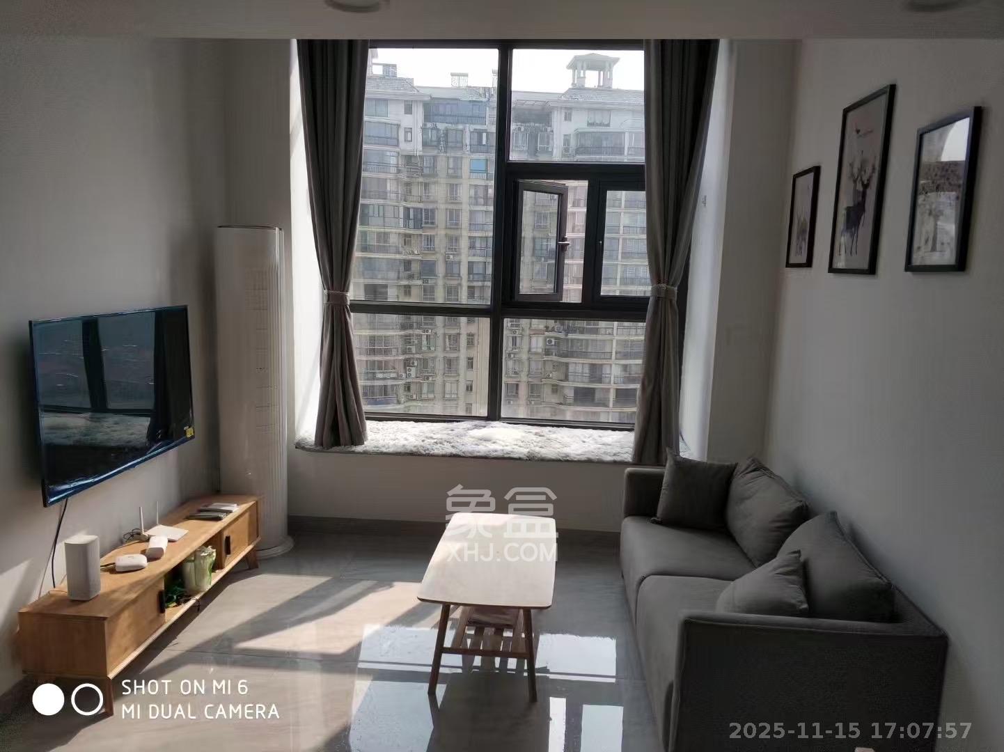 弘坤云寓  2室1厅1卫    2000.0元/月室内图