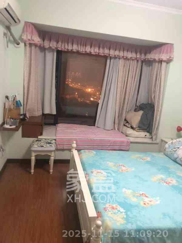 钰龙天下一期  3室2厅2卫    2500.0元/月室内图