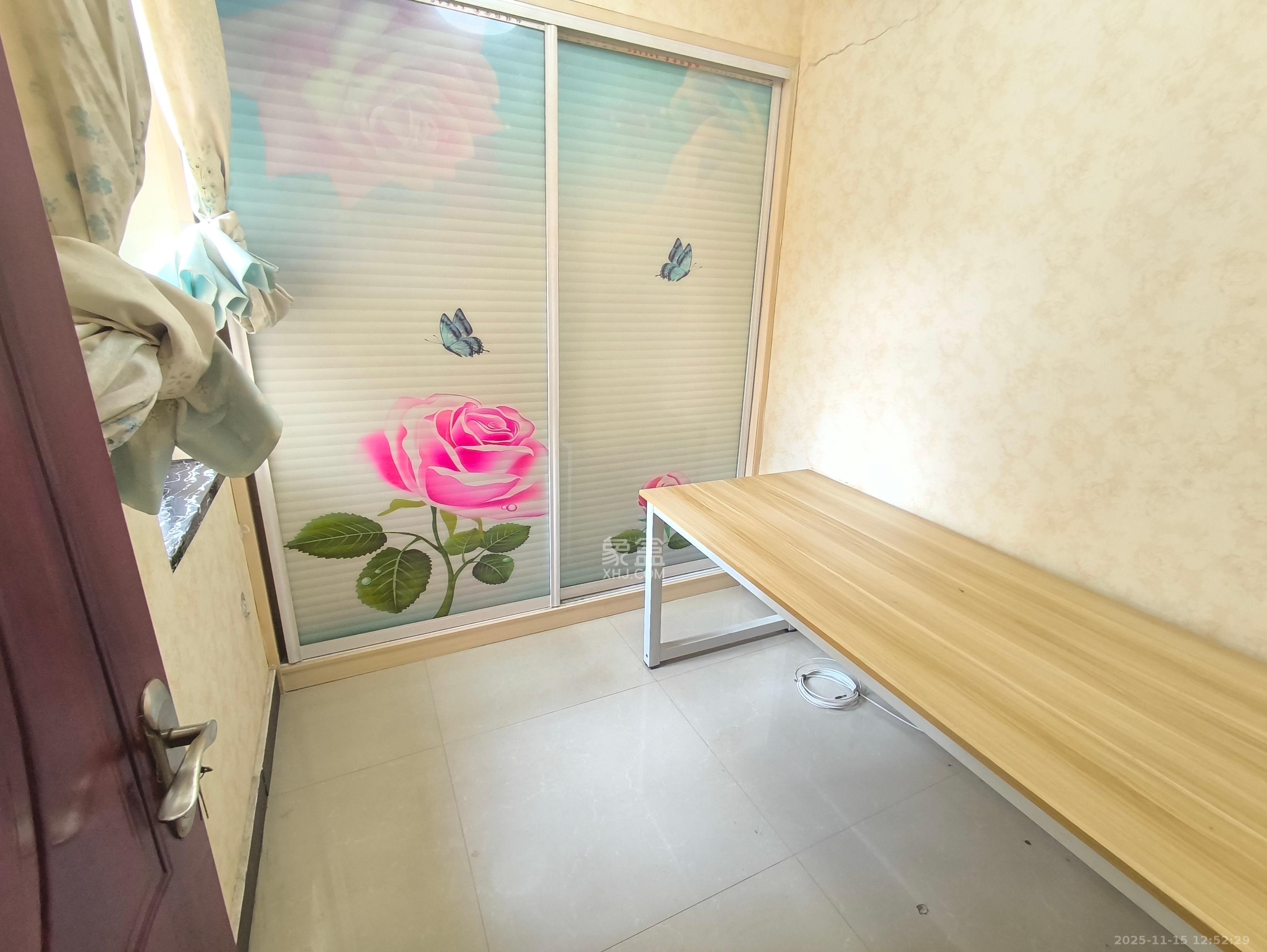 凯通国际城（凯通朝庭）  2室1厅1卫    1800.0元/月室内图