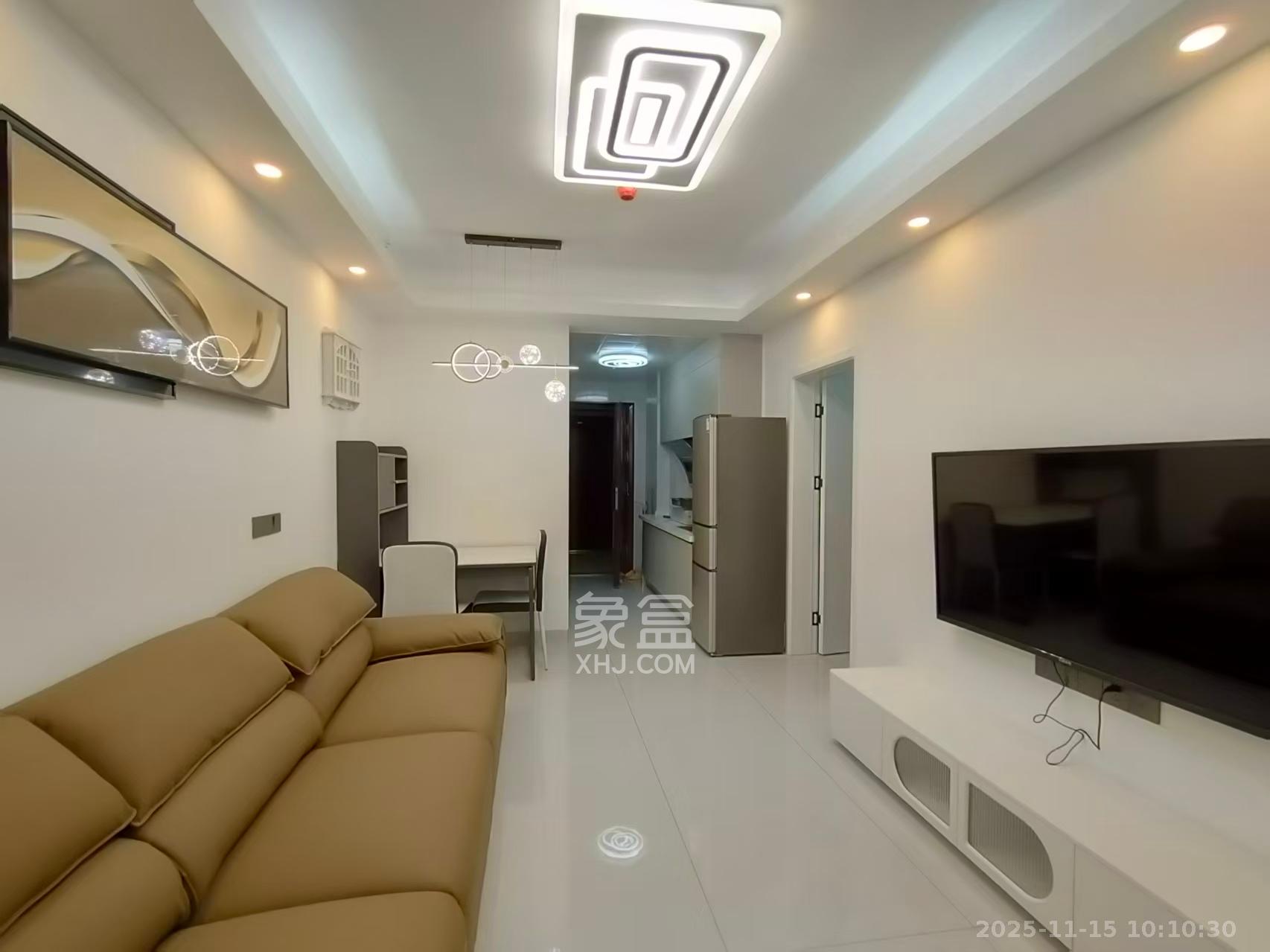 碧桂园城市之光  1室1厅1卫    2900.0元/月