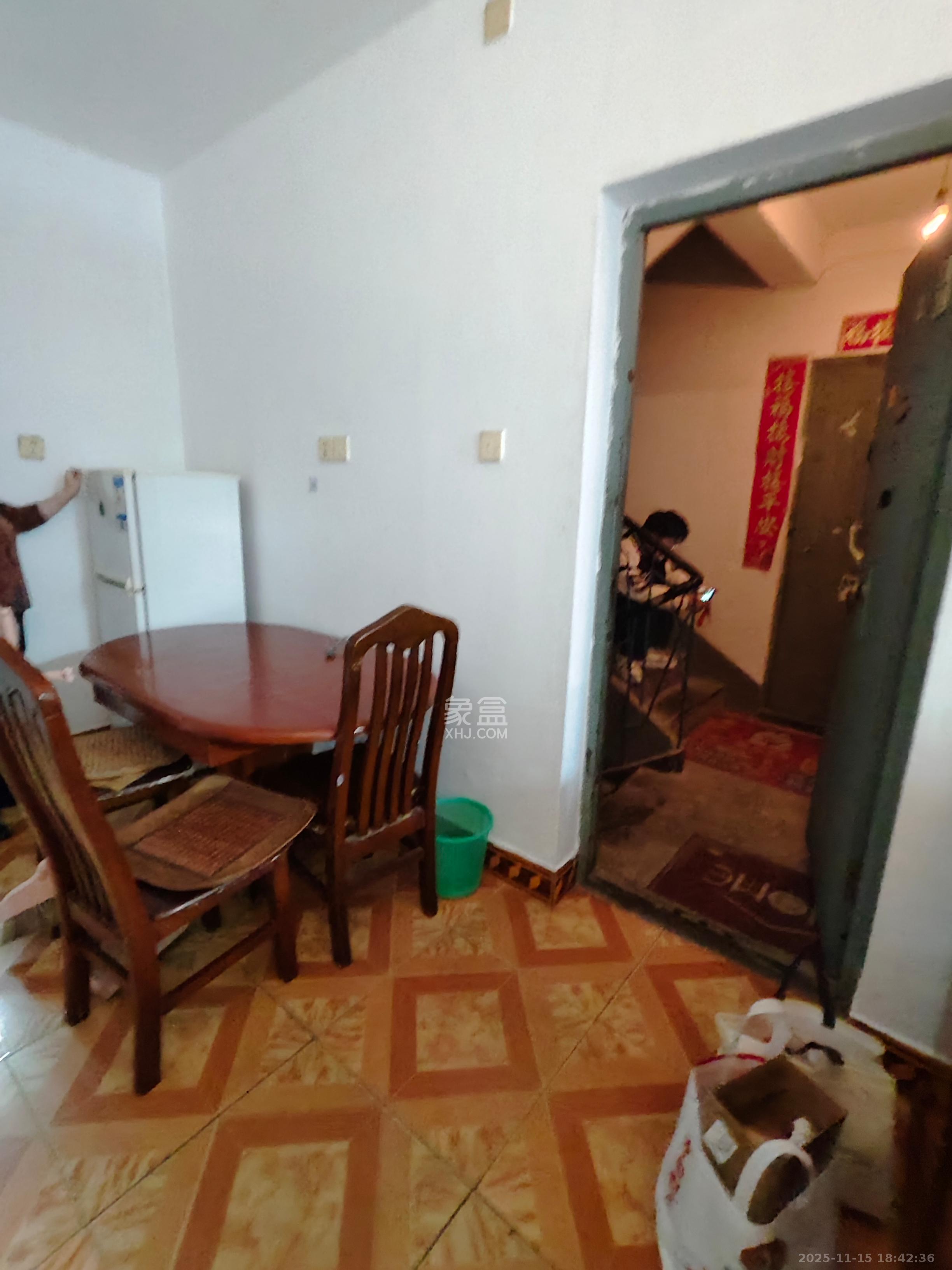 长探家园  2室1厅1卫    1400.0元/月室内图