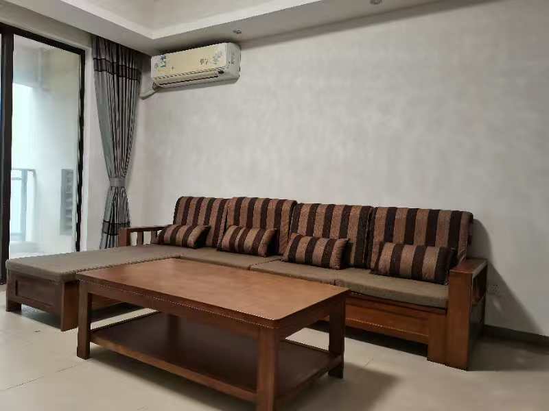 专家公寓  3室2厅1卫    2200.0元/月室内图