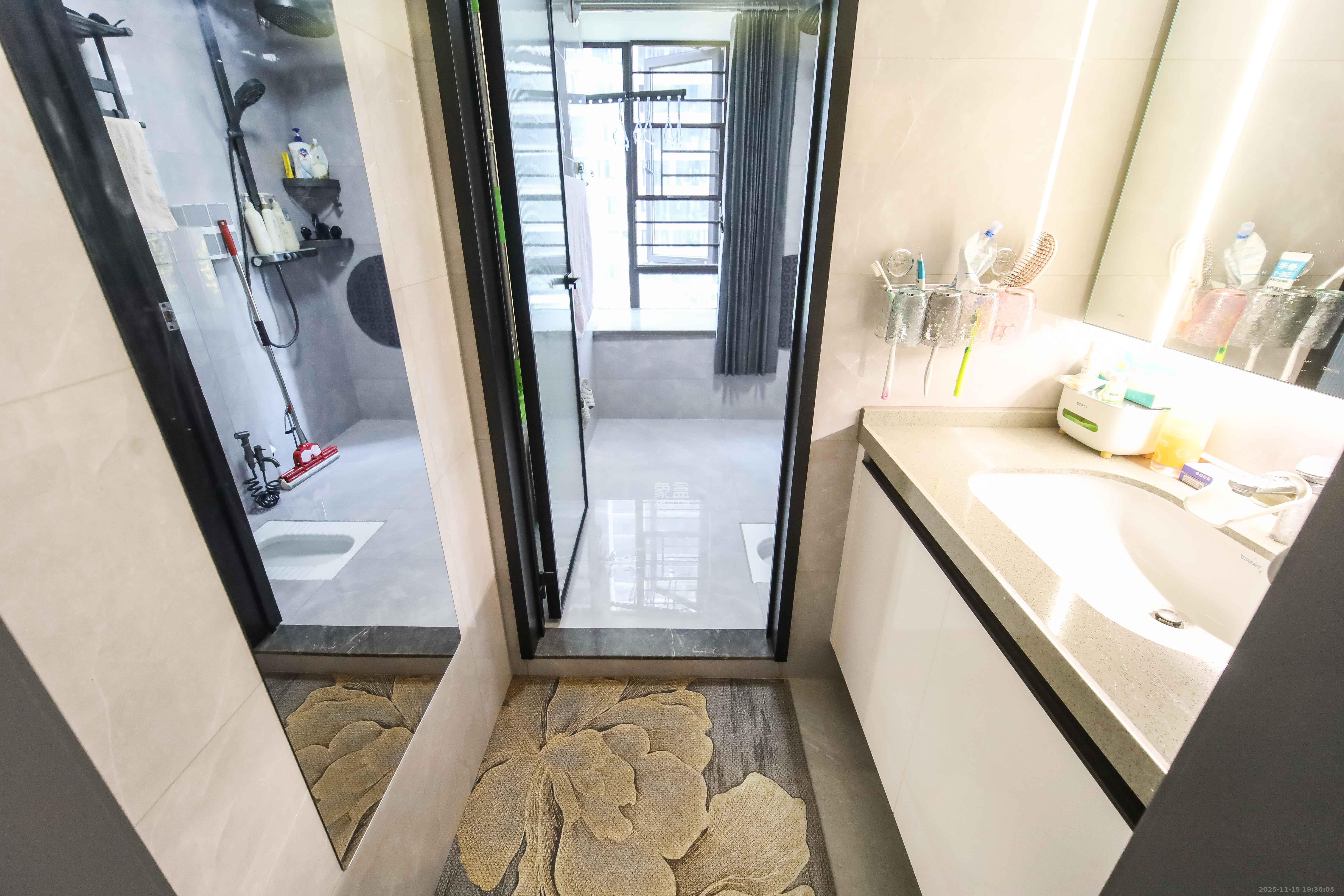 德奥悦东方  4室2厅2卫    190.0万卫生间