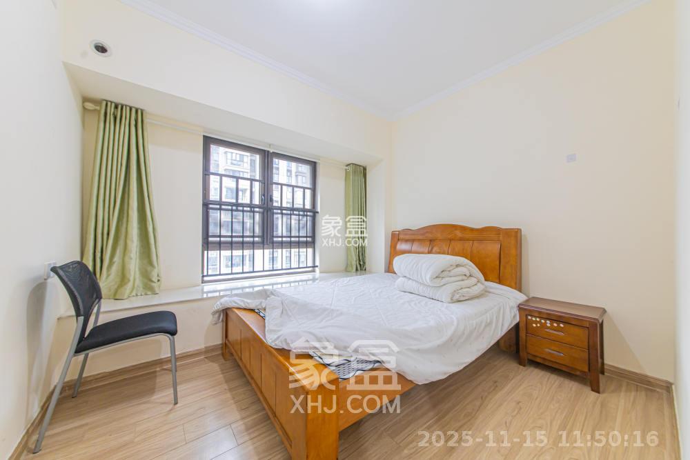 碧桂园公园壹号（凯怡茗苑）  3室2厅2卫    1900.0元/月室内图