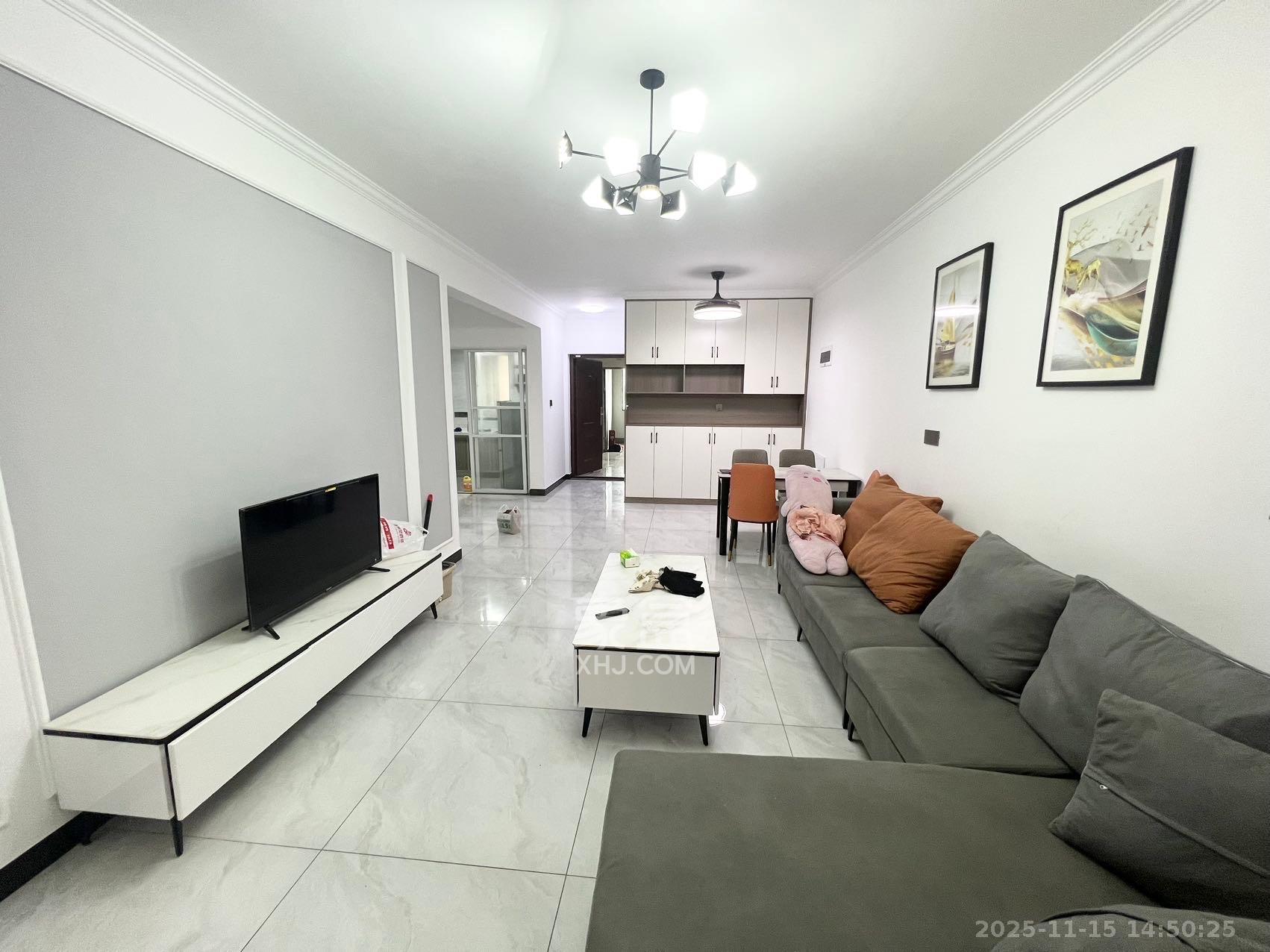 东合新苑 2室2厅1卫 2100.0元/月 东合新苑 2室2厅1卫 2100.0元/月室内图