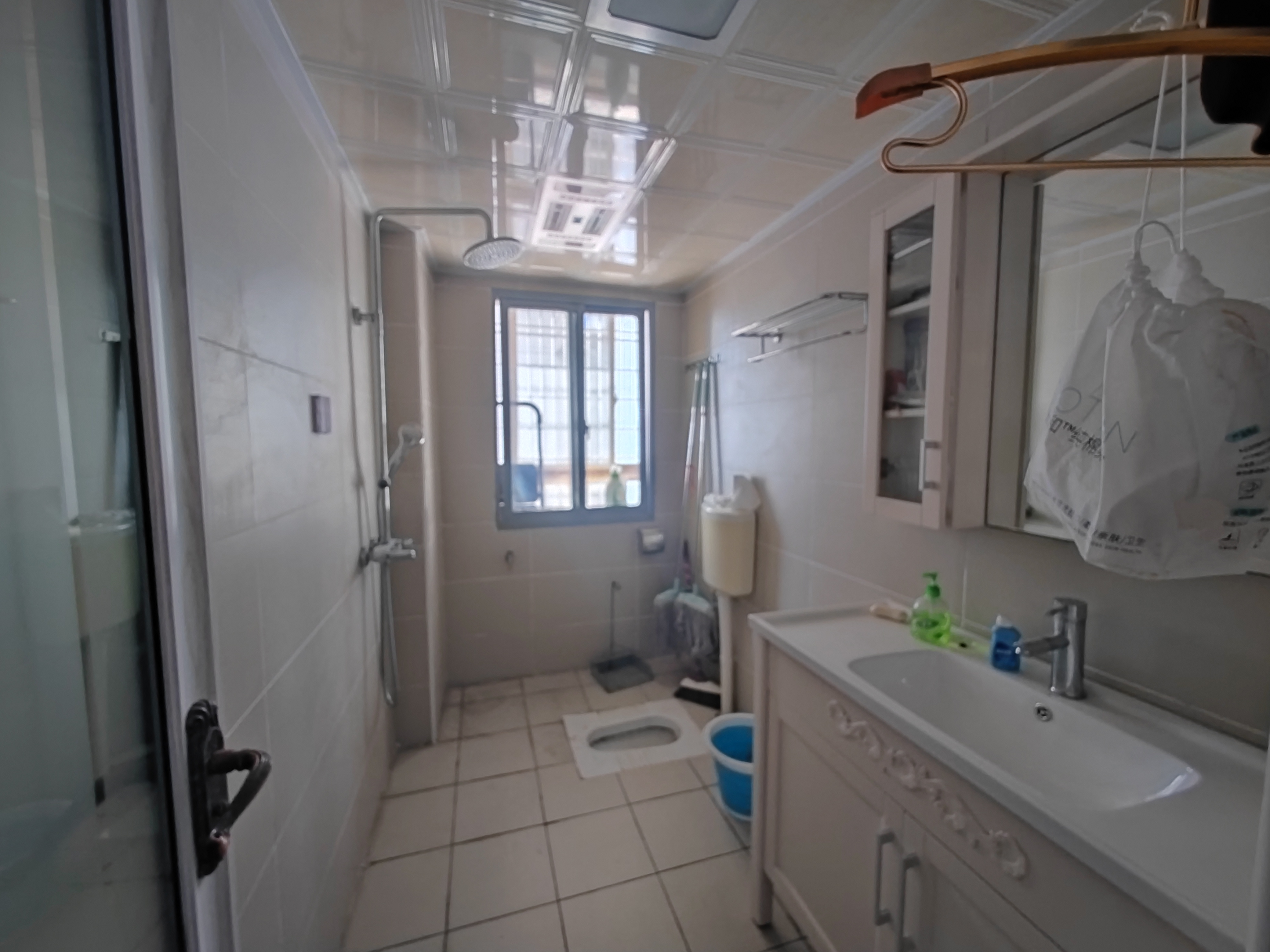 树鑫城市花园 4室2厅2卫 1700.0元/月 树鑫城市花园 4室2厅2卫 1700.0元/月室内图