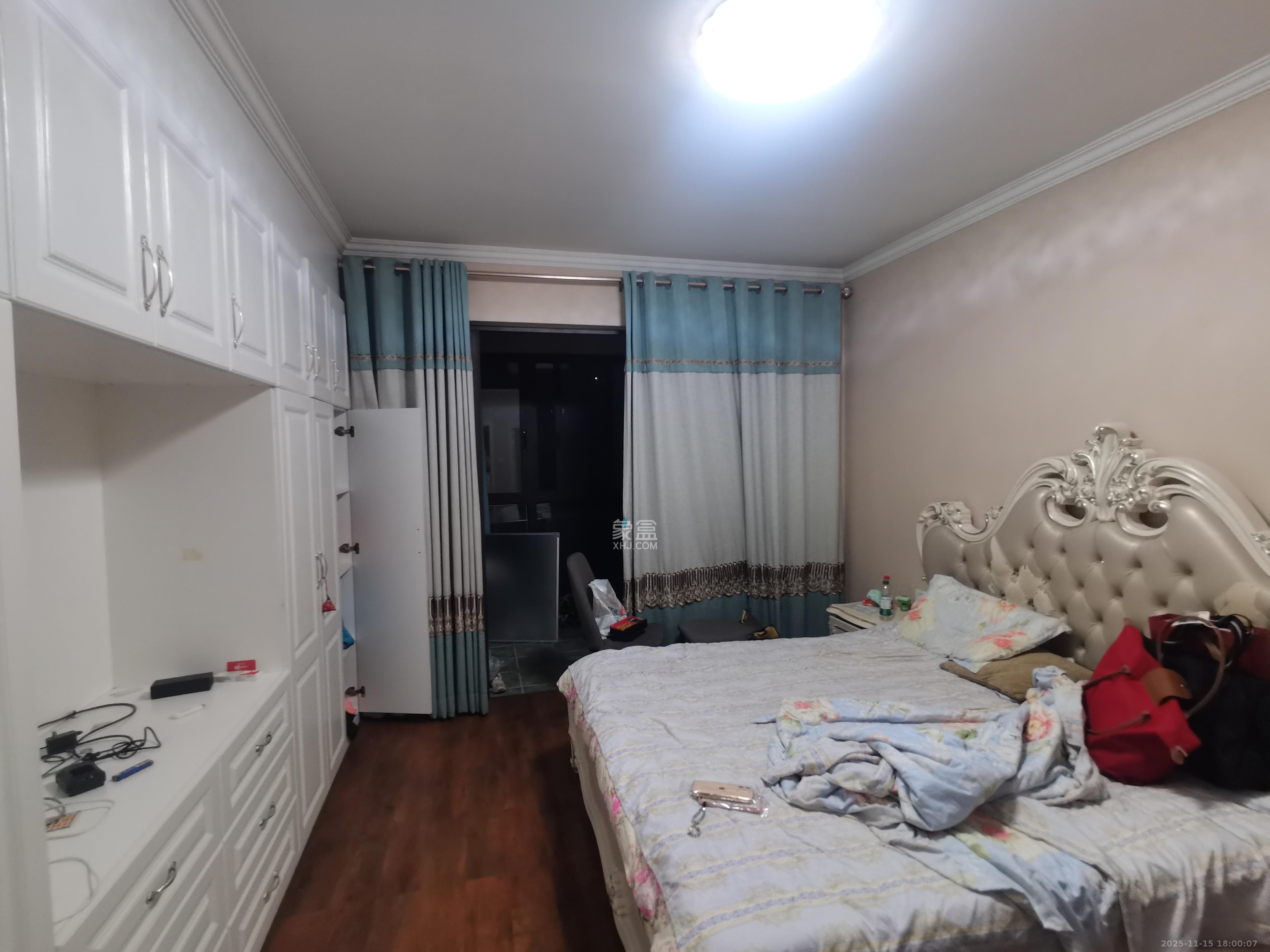 鑫远和城(一、二期) 3室2厅2卫 2800.0元/月 鑫远和城(一、二期) 3室2厅2卫 2800.0元/月室内图