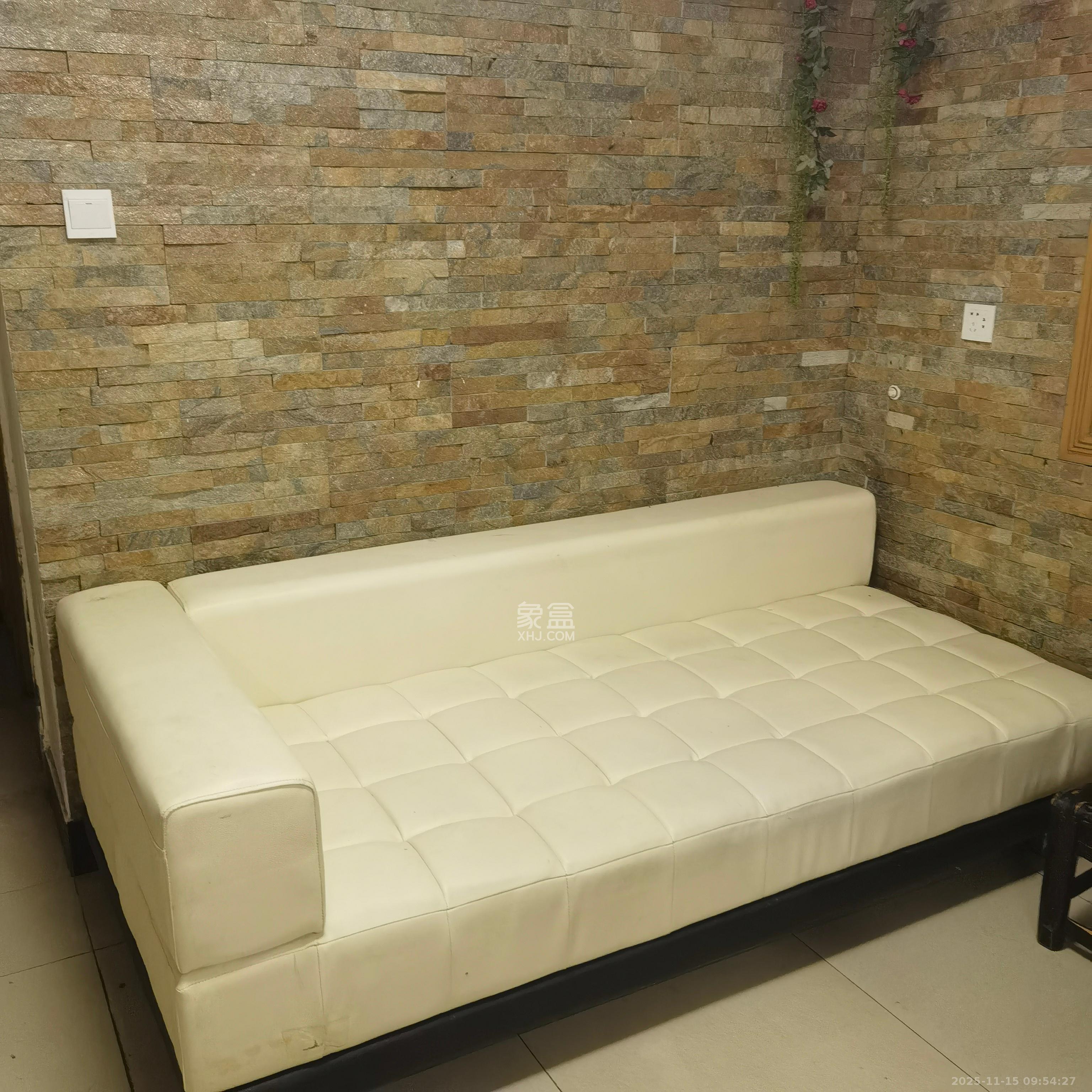 书苑花园(书院花园) 2室1厅1卫 2000.0元/月 书苑花园(书院花园) 2室1厅1卫 2000.0元/月室内图