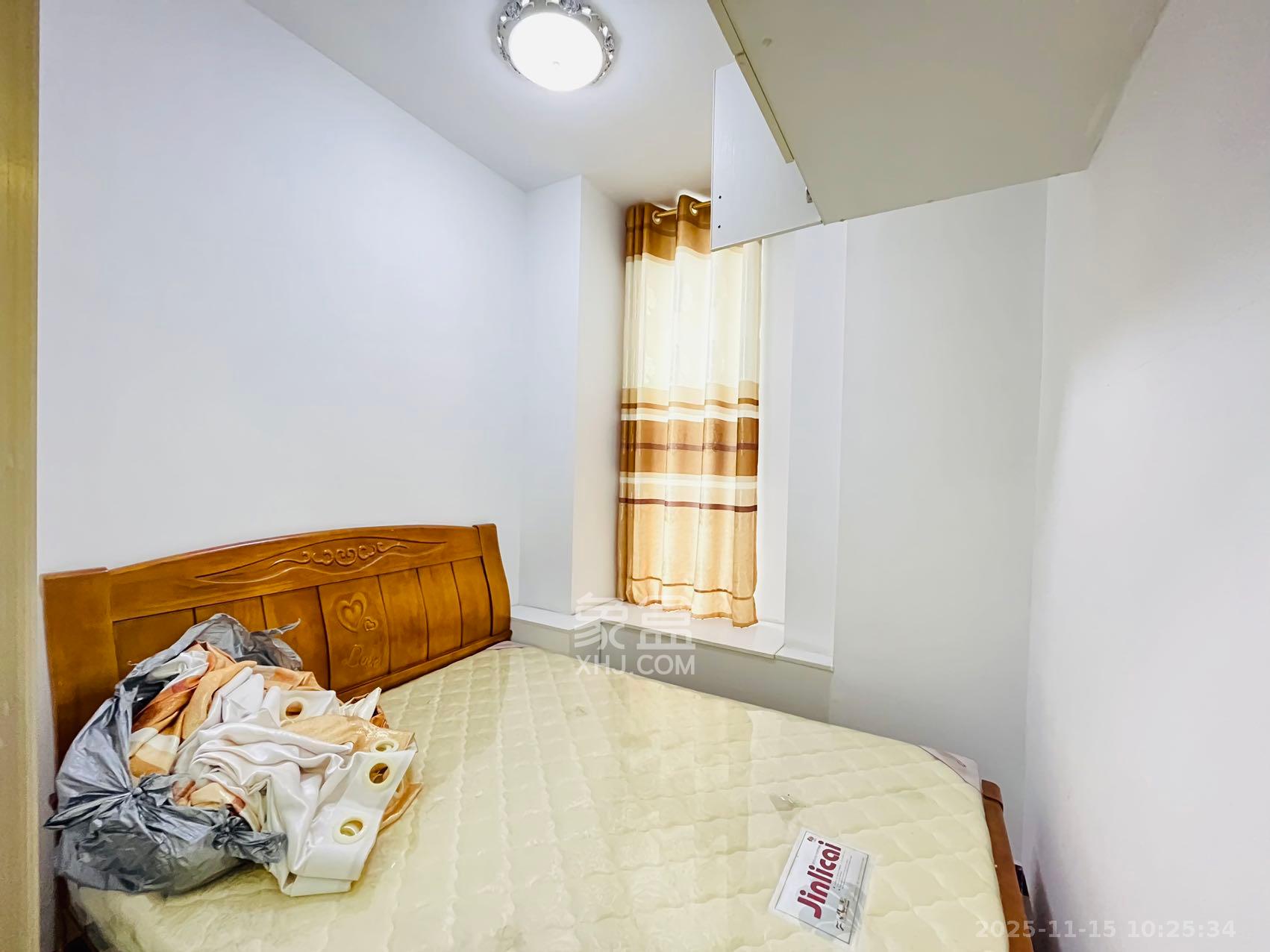 裕天国际商汇中心  1室1厅1卫    2000.0元/月室内图