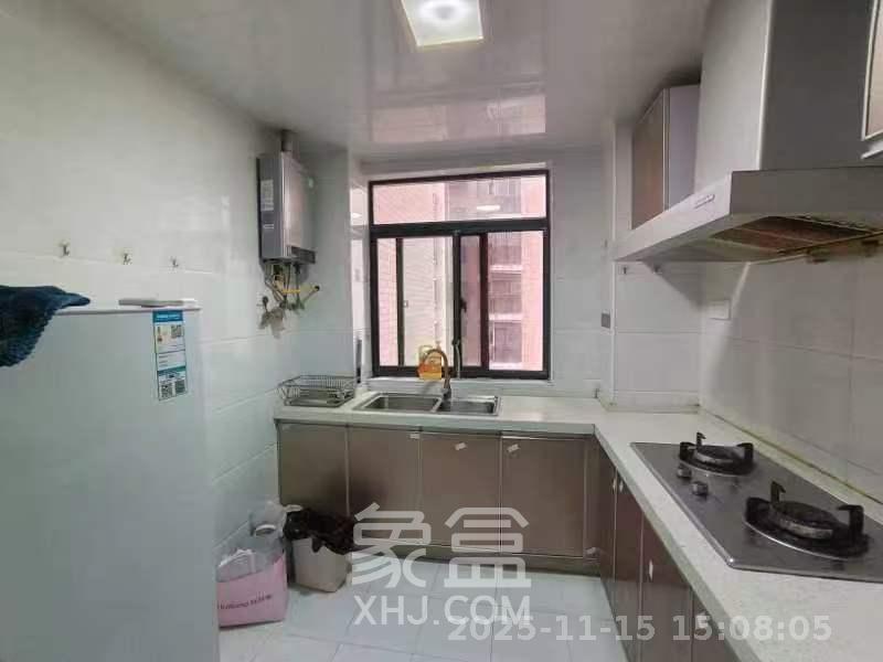 天骄福邸  2室1厅1卫    2600.0元/月室内图