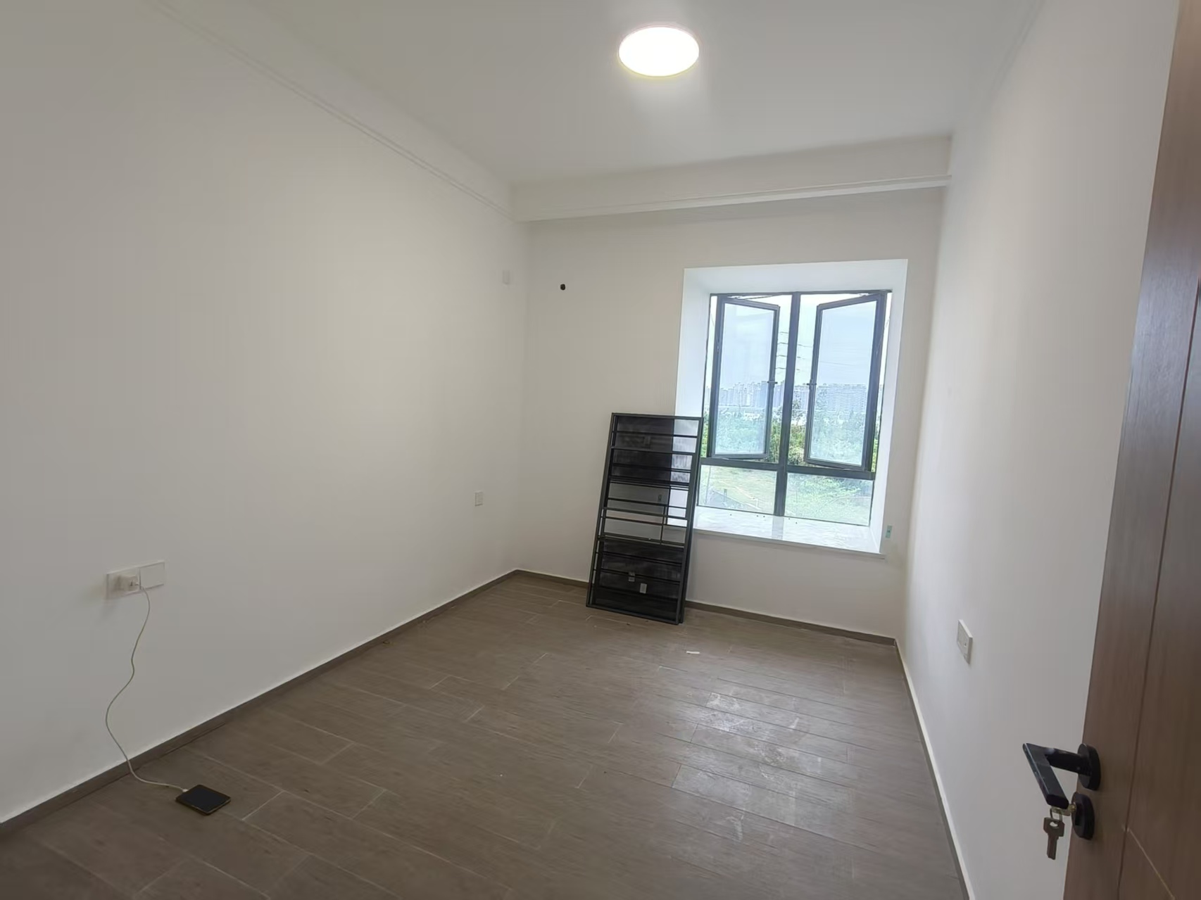 和风家园蓝天居 3室2厅2卫 1800.0元/月 和风家园蓝天居 3室2厅2卫 1800.0元/月室内图