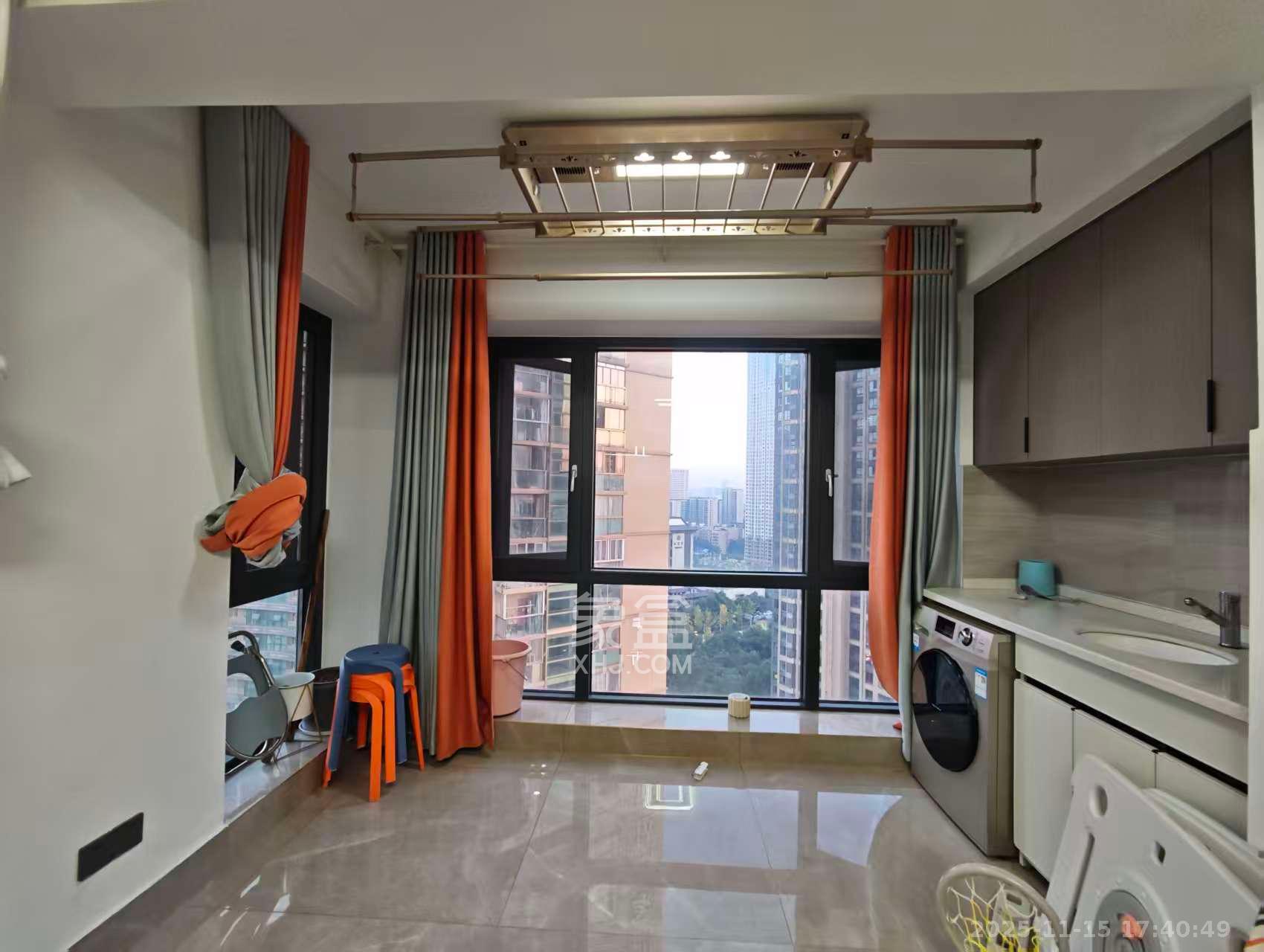 天健城  2室1厅1卫    3800.0元/月室内图