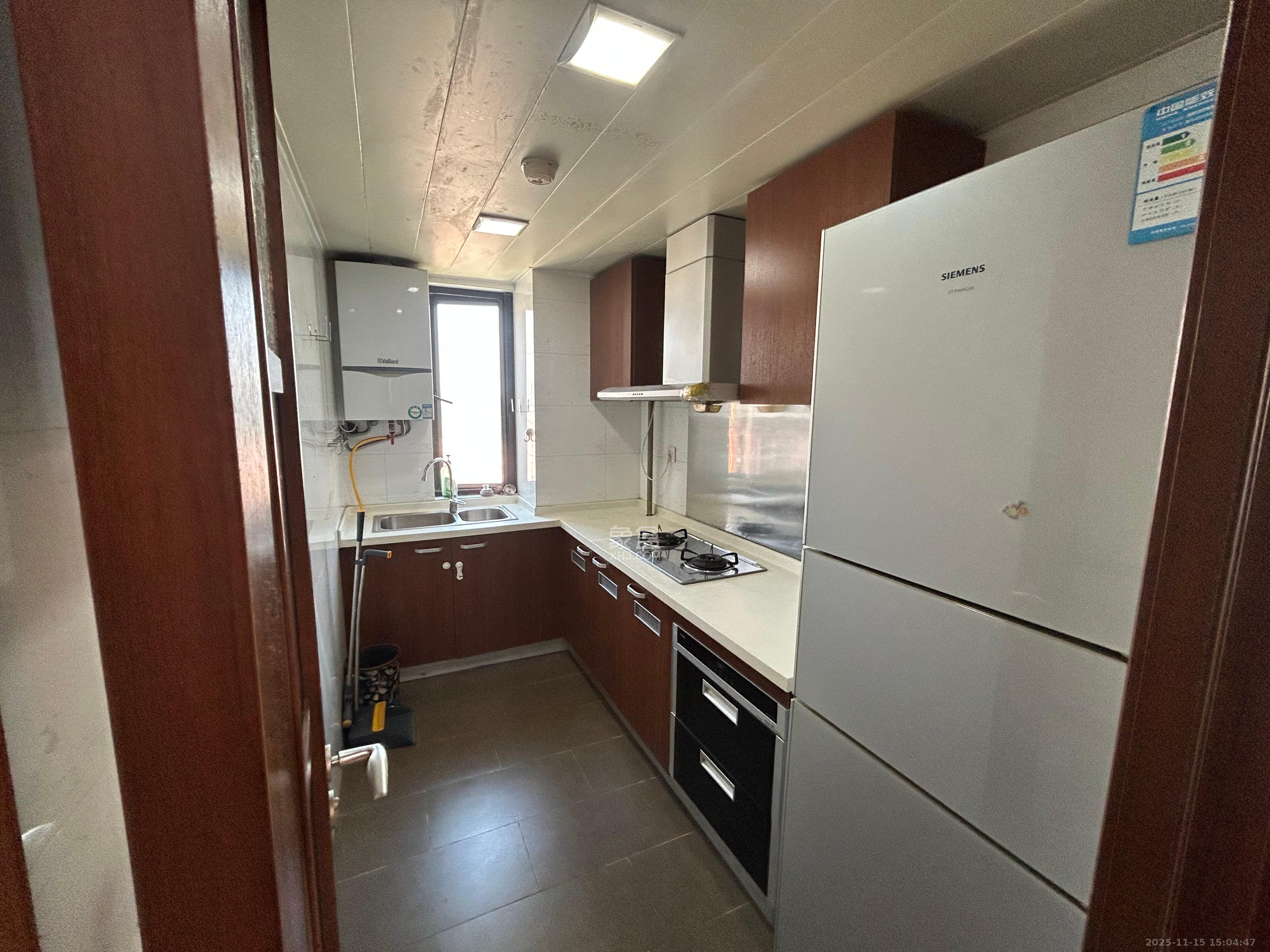 万科金域华府二期 1室2厅1卫 2600.0元/月 万科金域华府二期 1室2厅1卫 2600.0元/月室内图