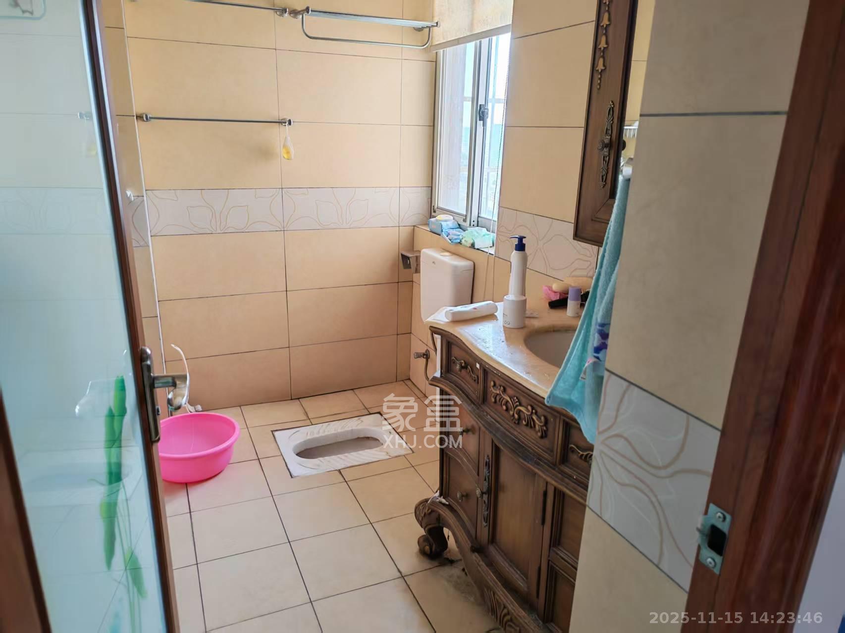 德泽苑  2室2厅1卫    1800.0元/月室内图