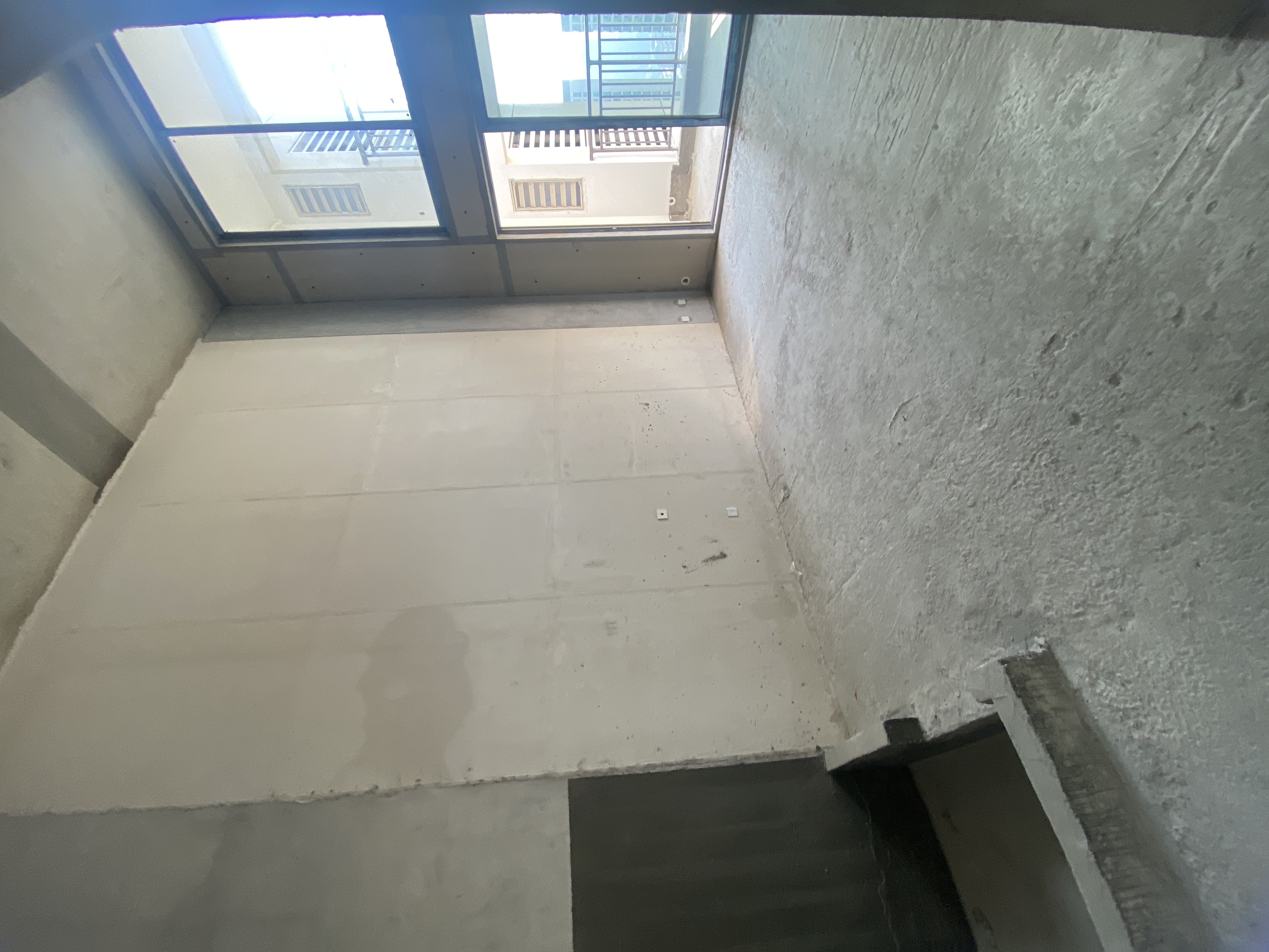 吾悦广场  4室2厅2卫    72.5万客厅