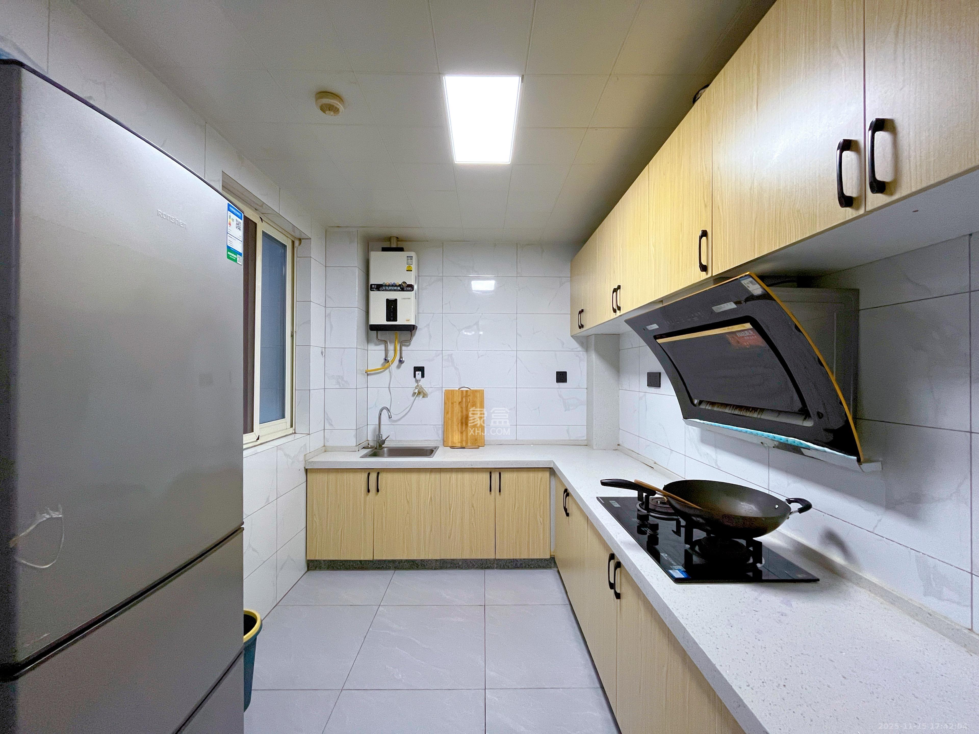 北辰三角洲E7区  4室2厅2卫    4500.0元/月室内图