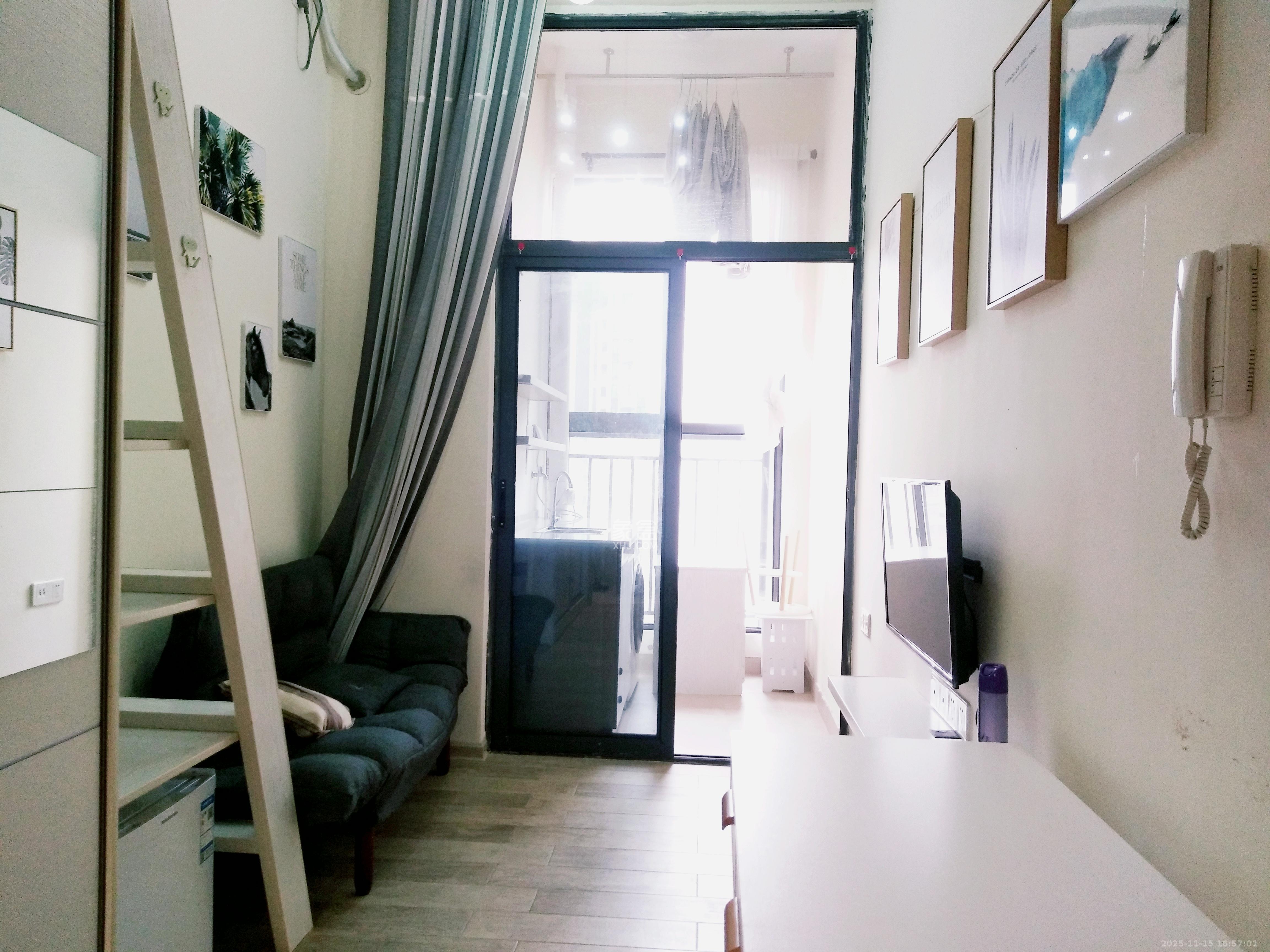 兰亭湾畔  1室1厅1卫    1300.0元/月