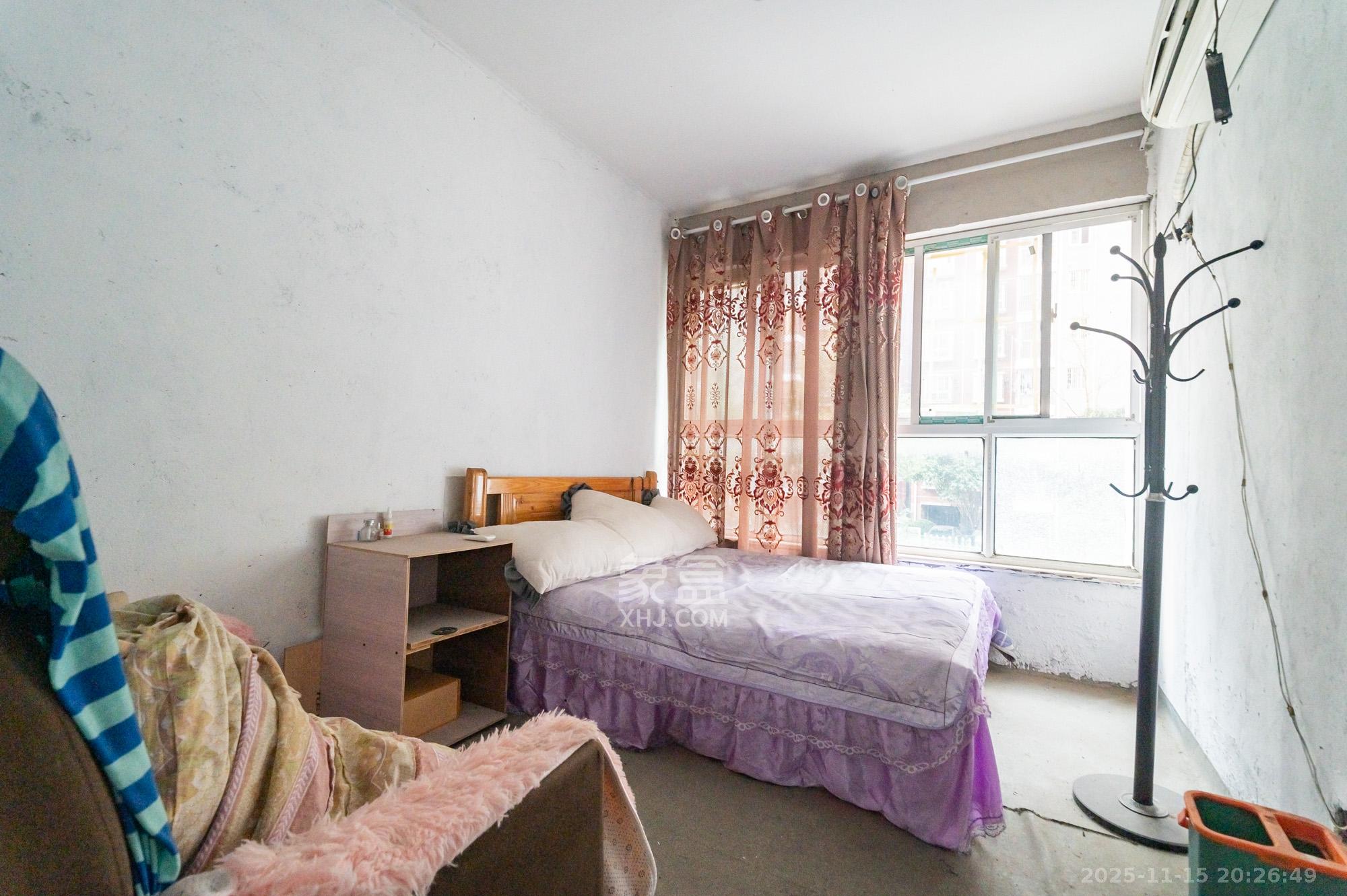 泊林晶城 3室2厅1卫 48.8万 泊林晶城 3室2厅1卫 48.8万其他