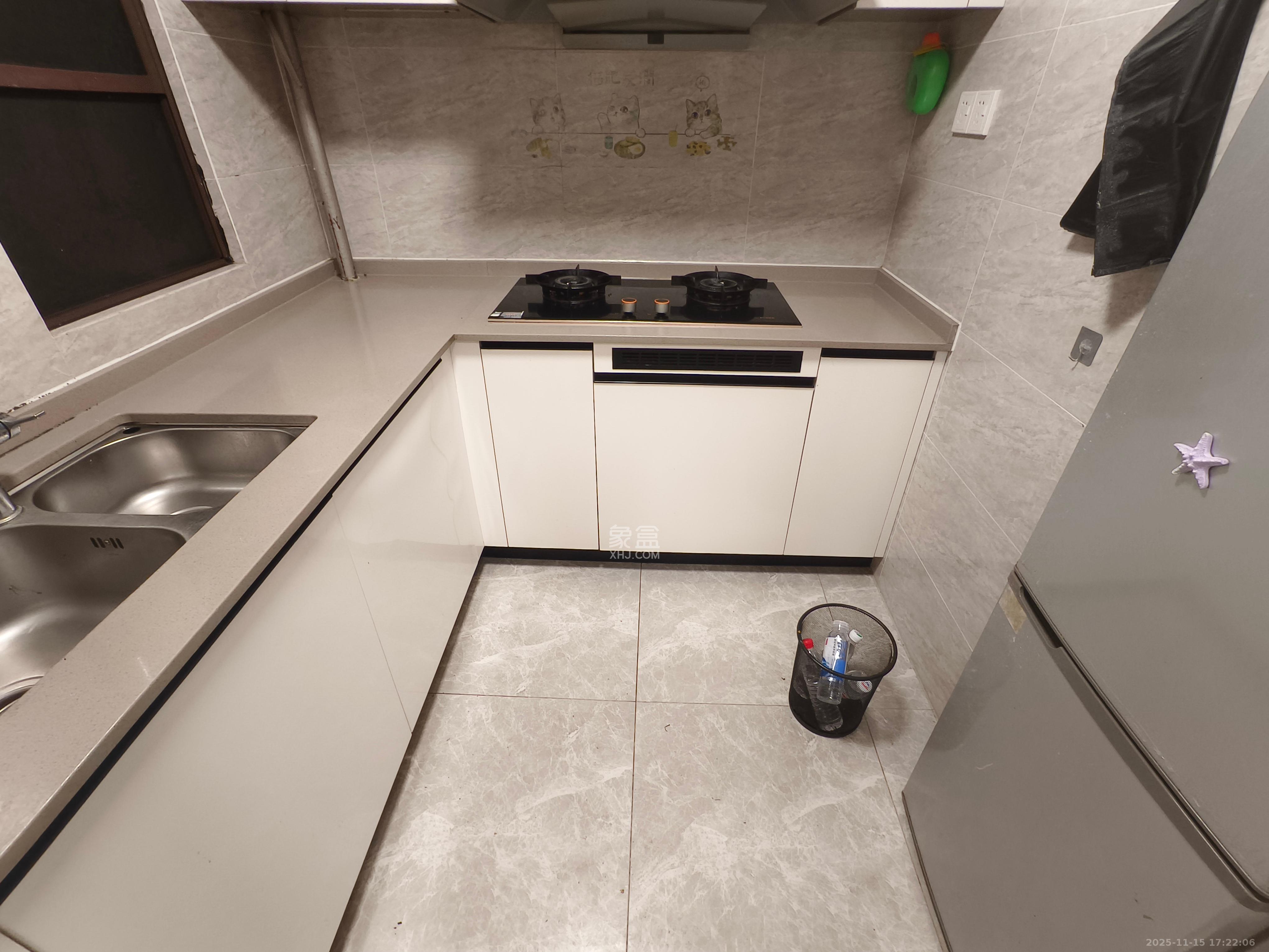 万科金色梦想C区  3室2厅1卫    3000.0元/月室内图