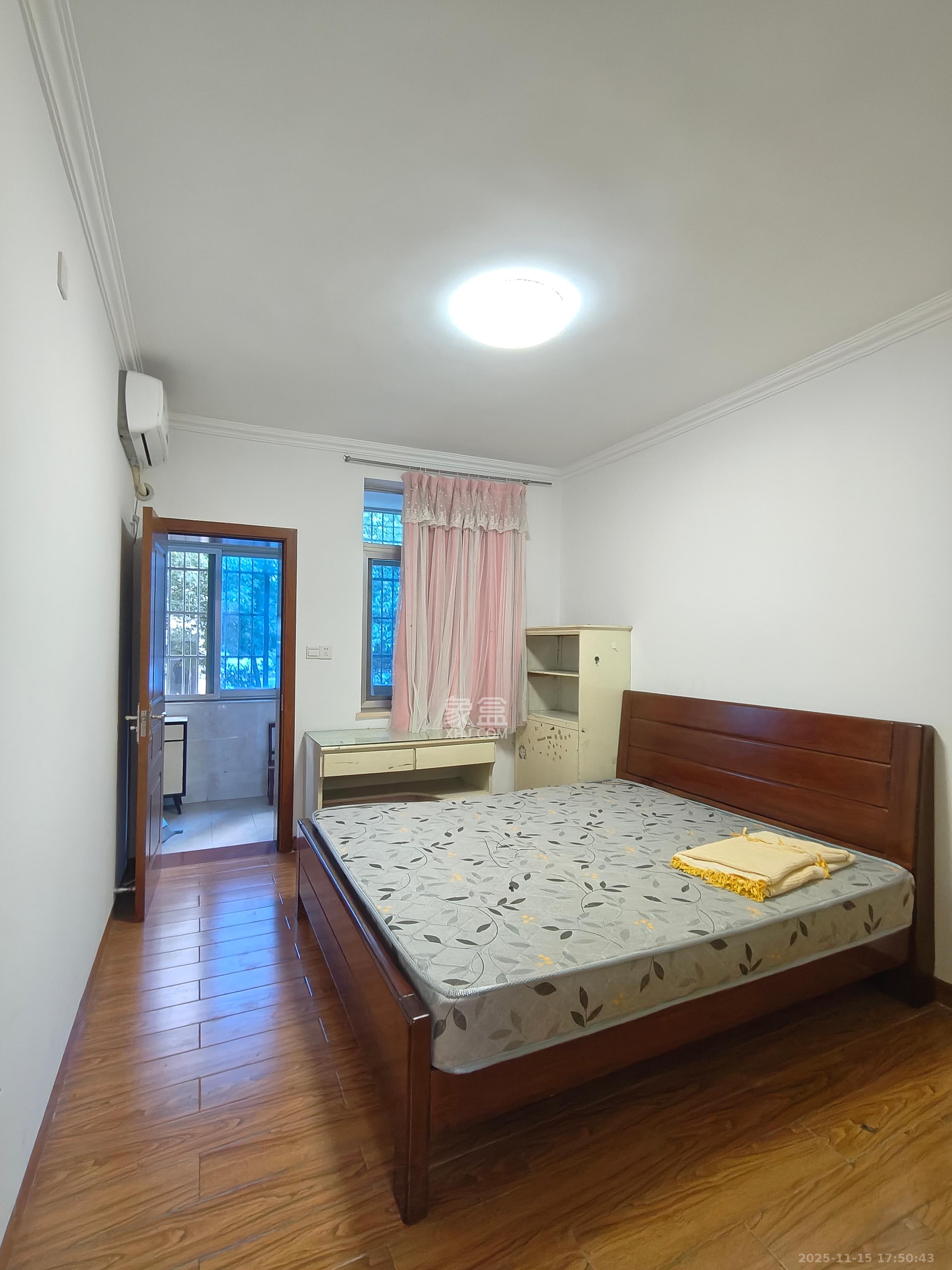 乔庄社区  2室1厅1卫    1900.0元/月室内图