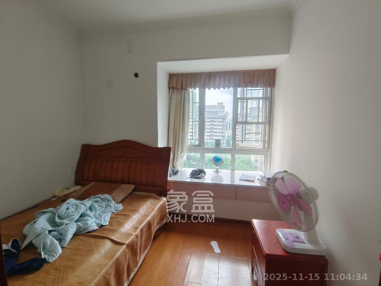 泊爱蓝湾  1室0厅0卫    3000.0元/月室内图