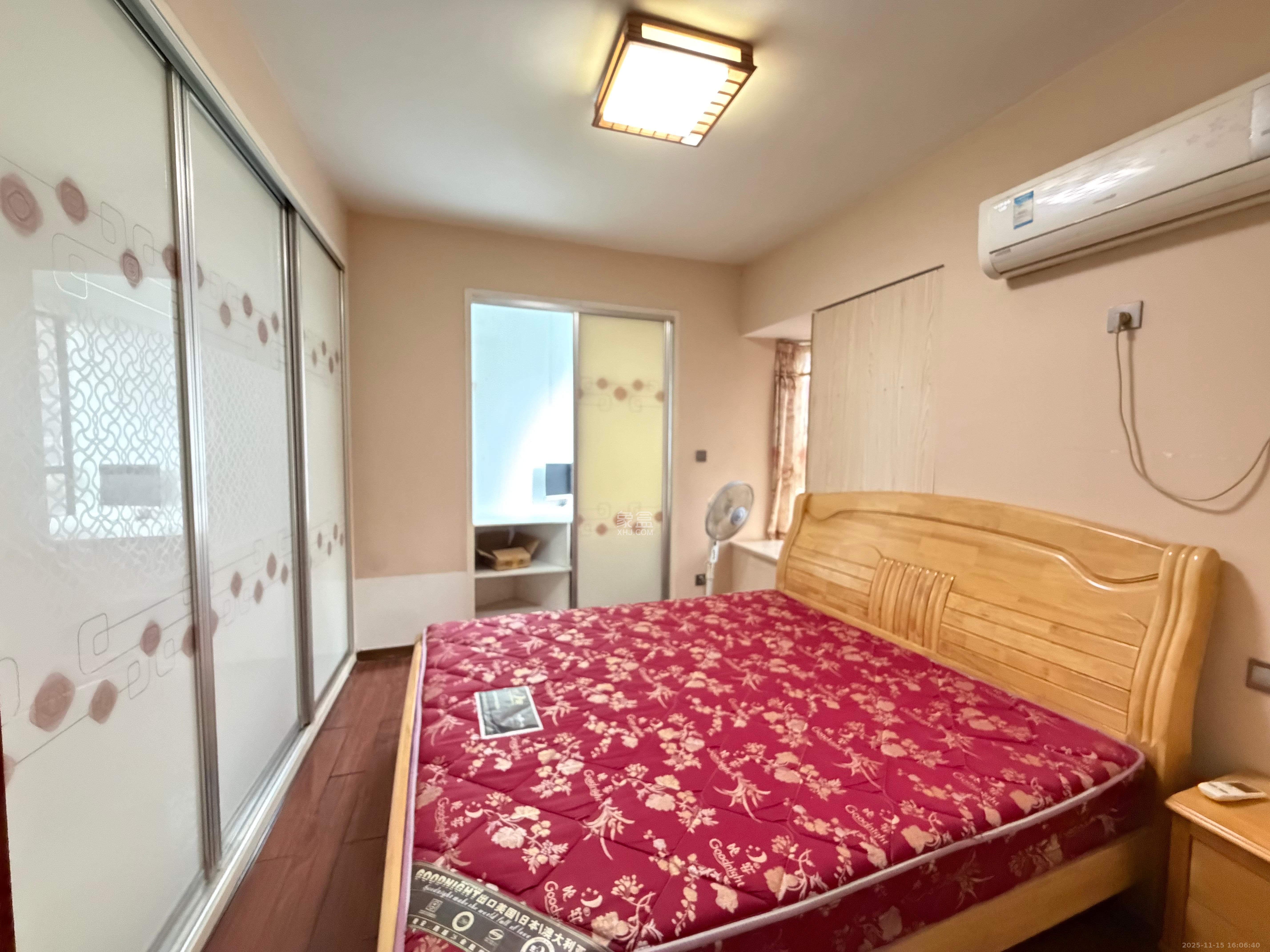 东方航标 3室2厅2卫 1800.0元/月 东方航标 3室2厅2卫 1800.0元/月室内图