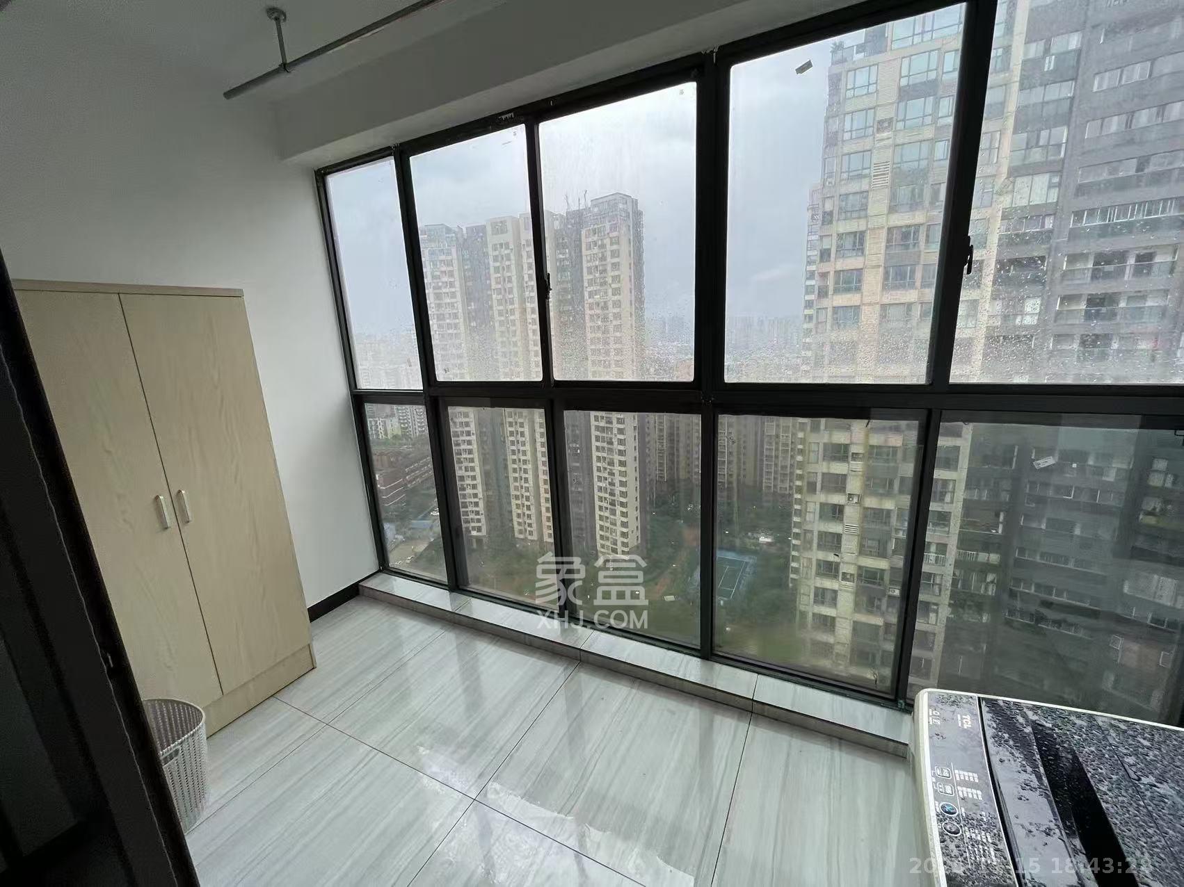 通用时代国际社区  3室2厅2卫    2700.0元/月室内图