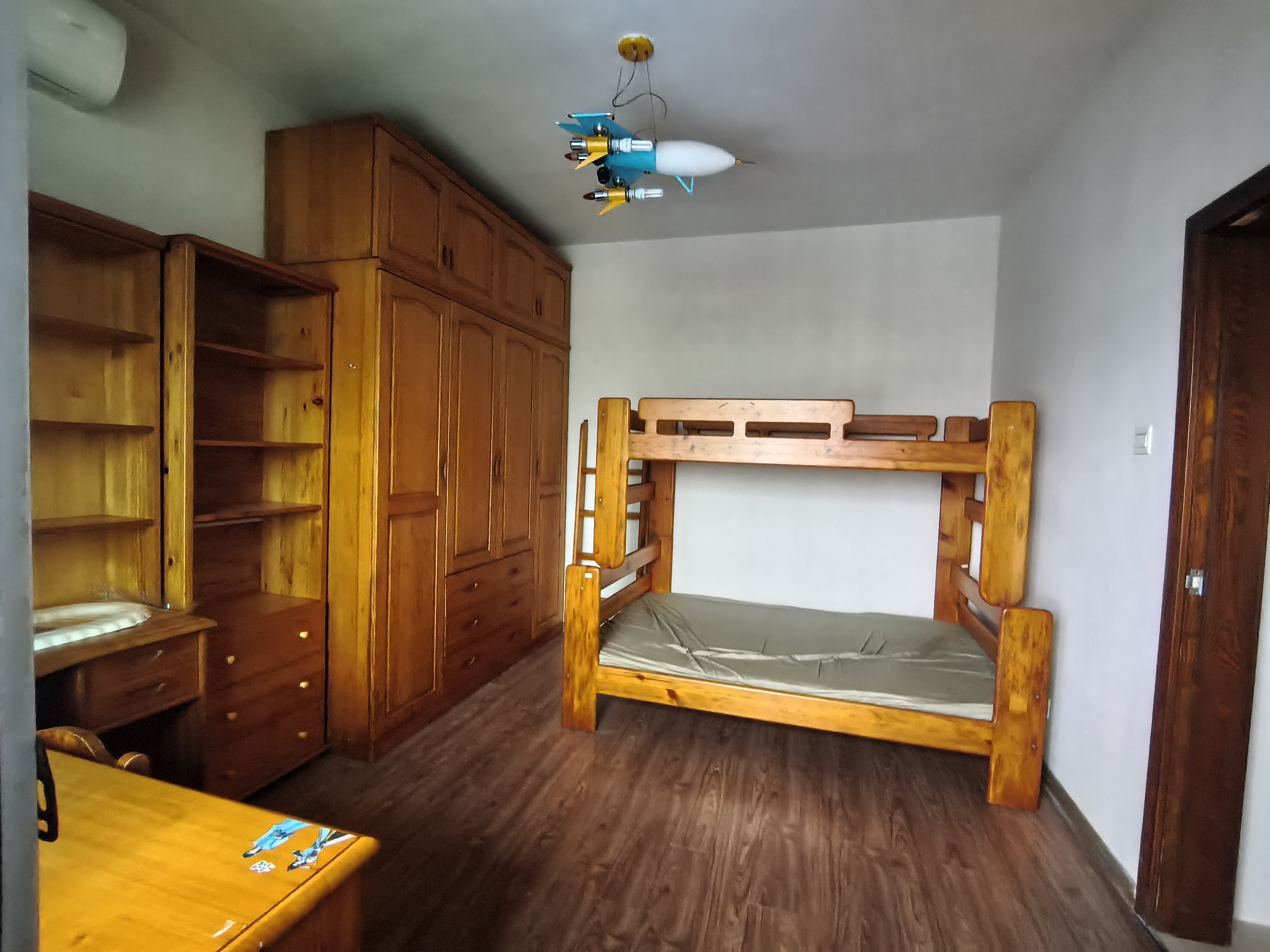 龙福花园 3室2厅1卫 2200.0元/月 龙福花园 3室2厅1卫 2200.0元/月室内图