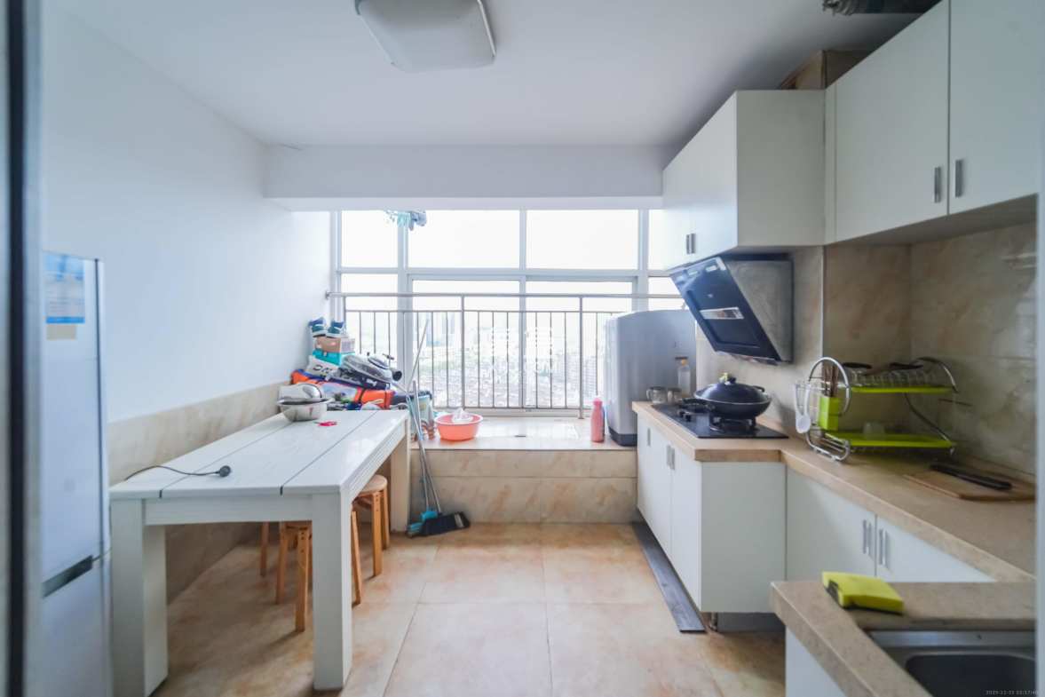 金色loft(鑫秋大厦) 2室2厅2卫 1850.0元/月 金色loft(鑫秋大厦) 2室2厅2卫 1850.0元/月室内图