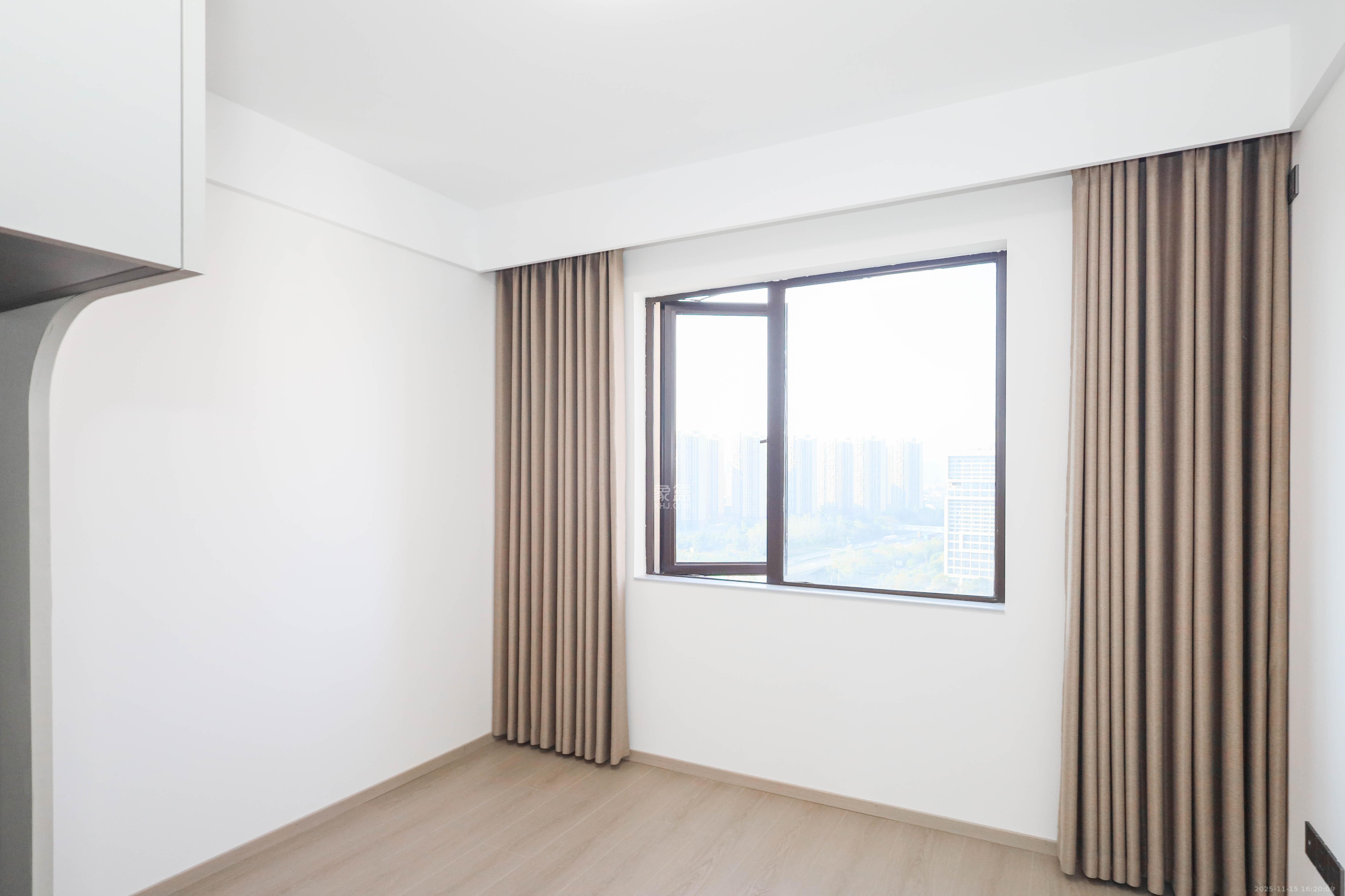 梅溪鑫苑名家 4室2厅2卫 139.0万 梅溪鑫苑名家 4室2厅2卫 139.0万卧室