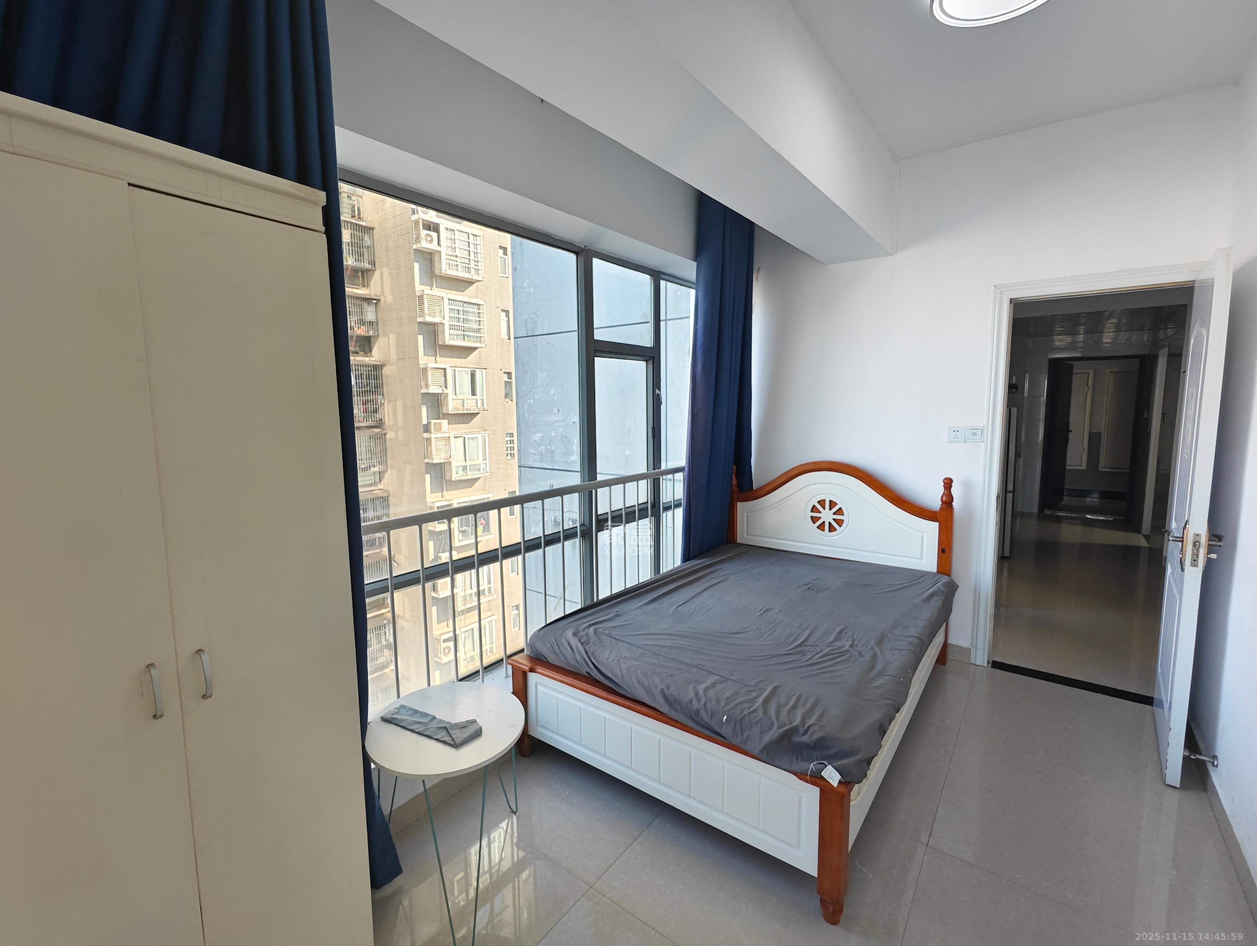 BOBO国际 3室1厅1卫 2300.0元/月 BOBO国际 3室1厅1卫 2300.0元/月室内图