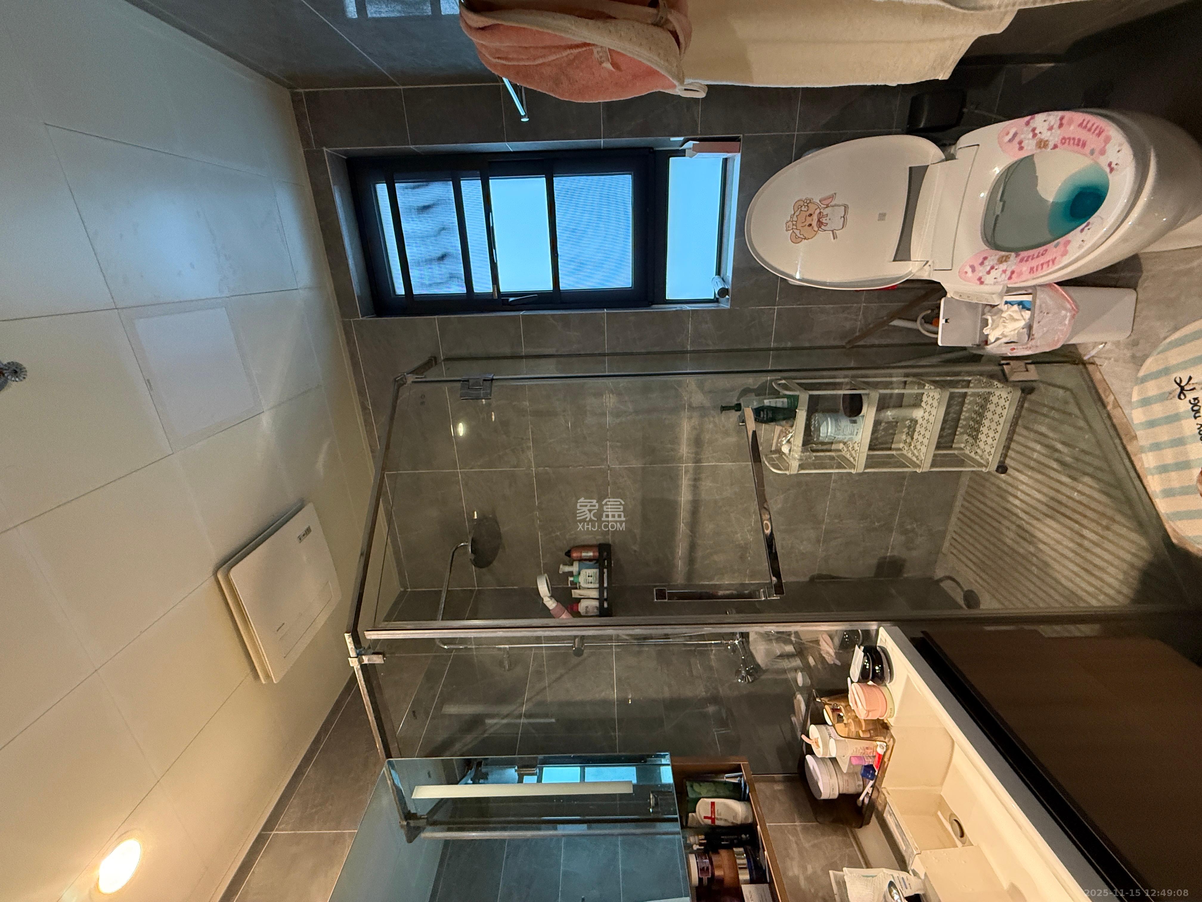 卓越中寰  3室2厅1卫    4000.0元/月室内图