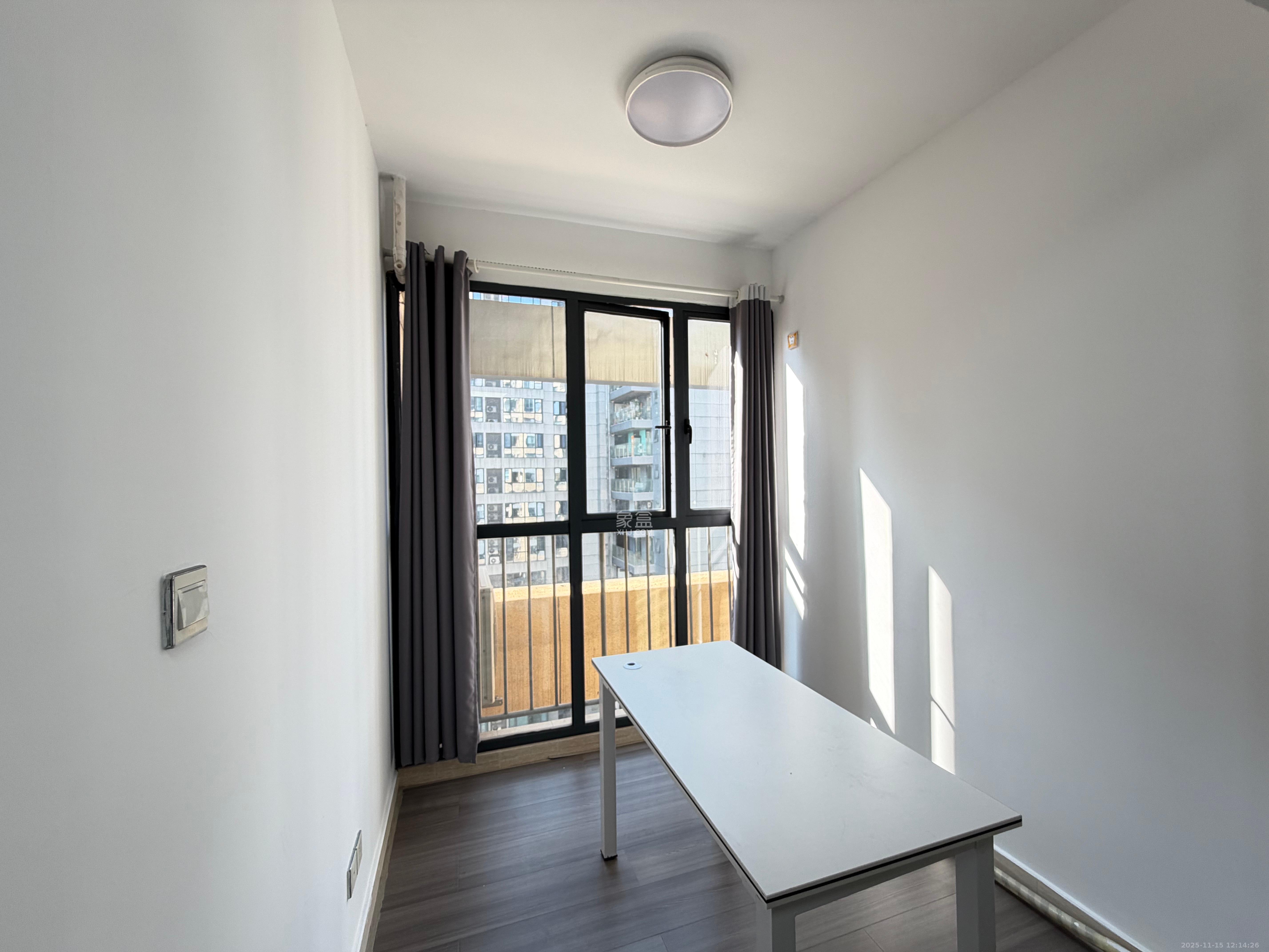 德思勤城市广场（宝格丽公寓）  2室1厅1卫    3500.0元/月室内图