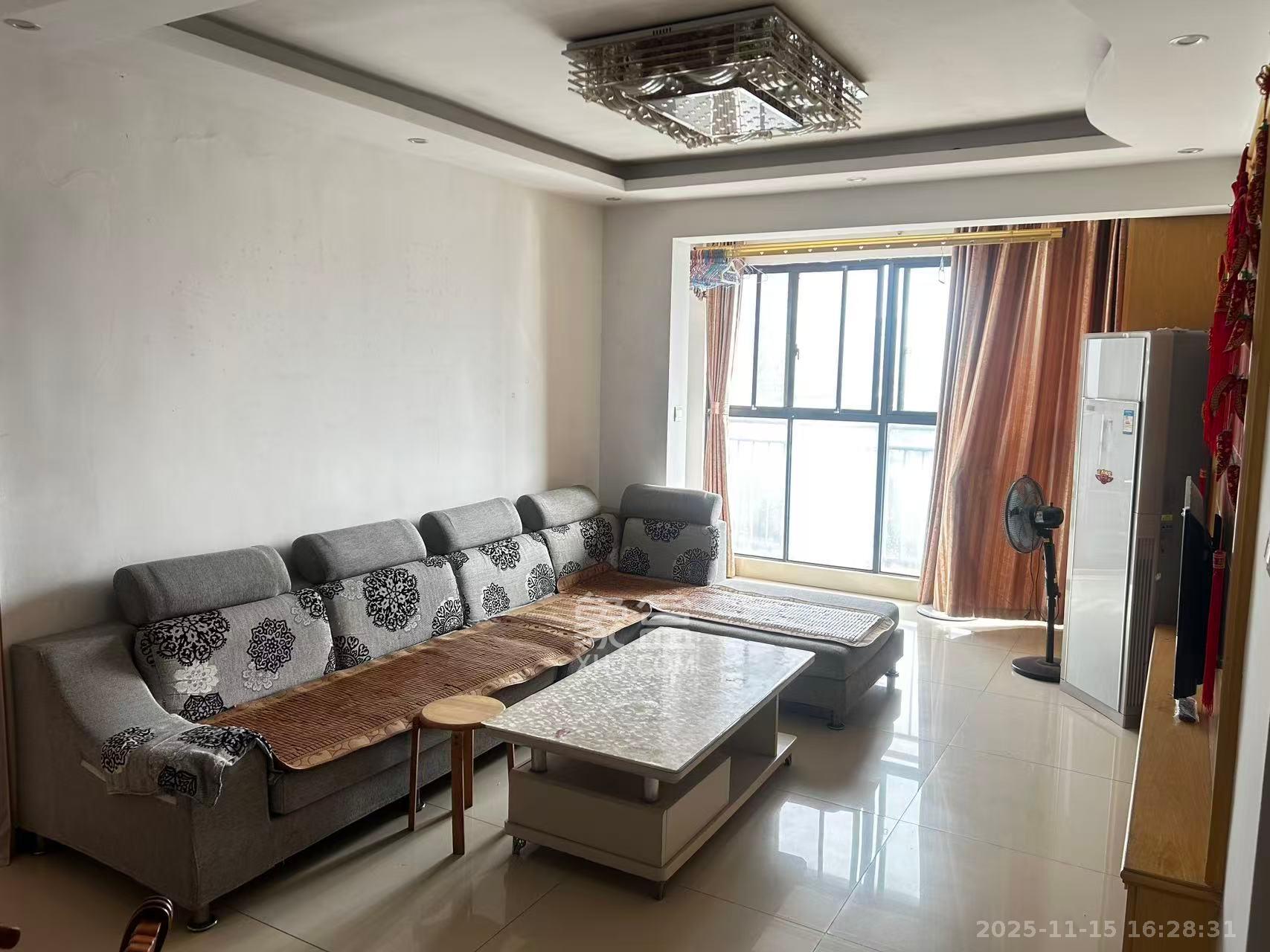 中建麓山和苑  2室2厅1卫    1600.0元/月室内图