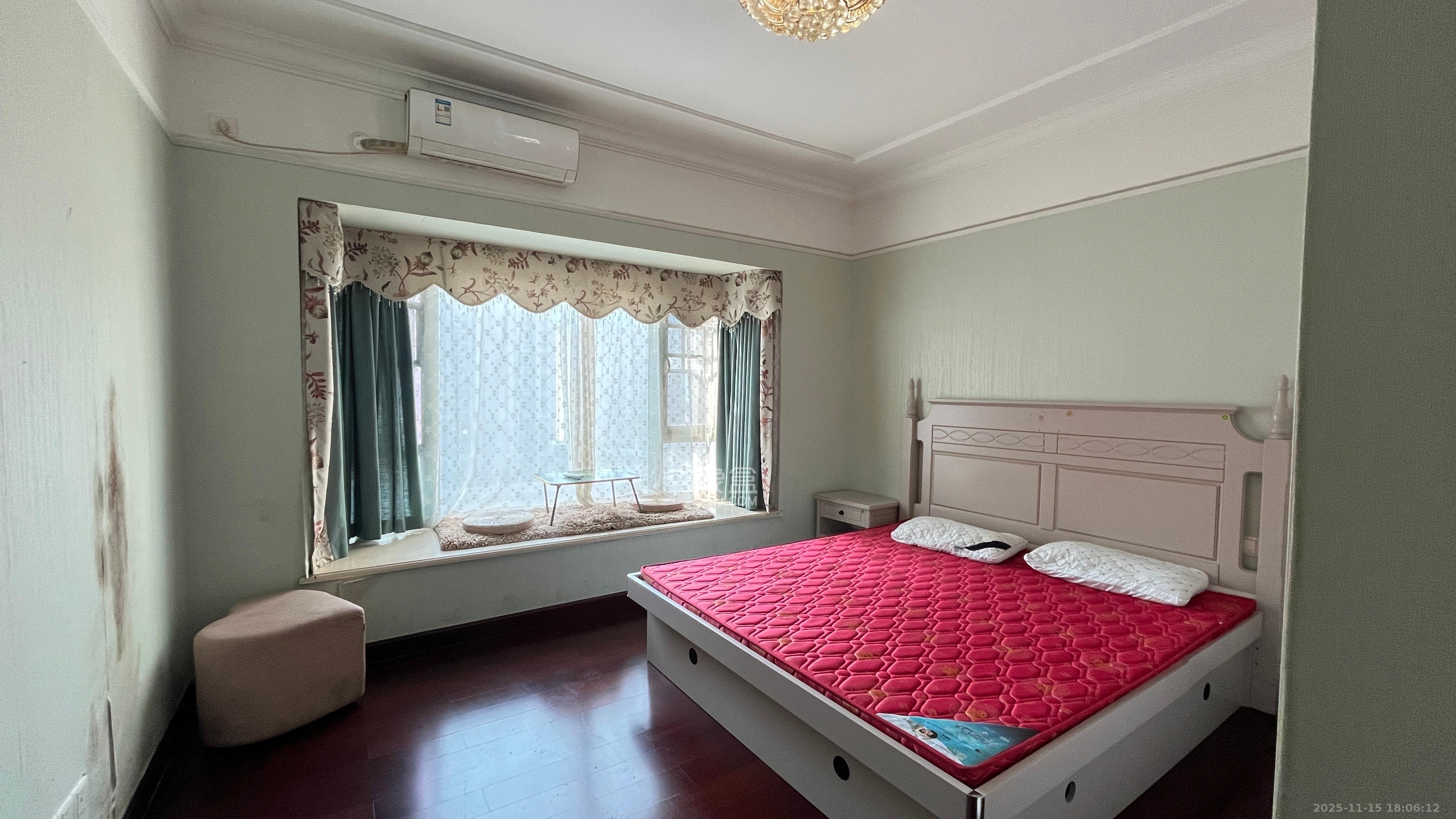 恒大雅苑  3室2厅1卫    2600.0元/月室内图